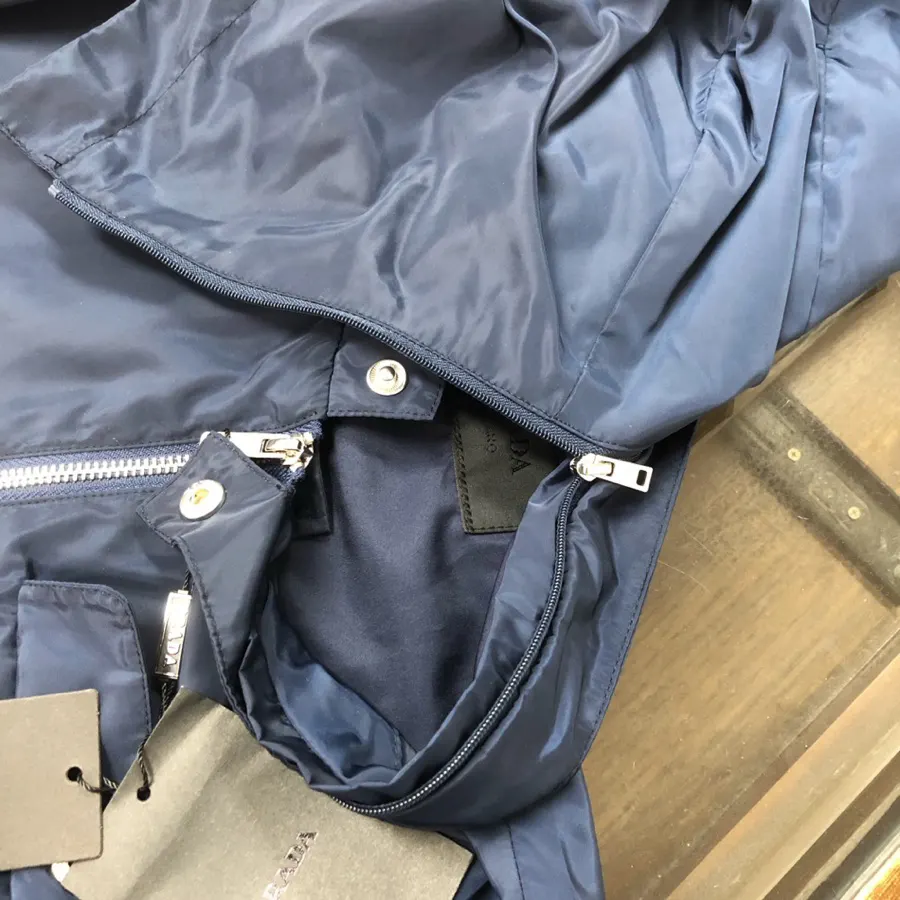 Prada 外套 通勤休闲