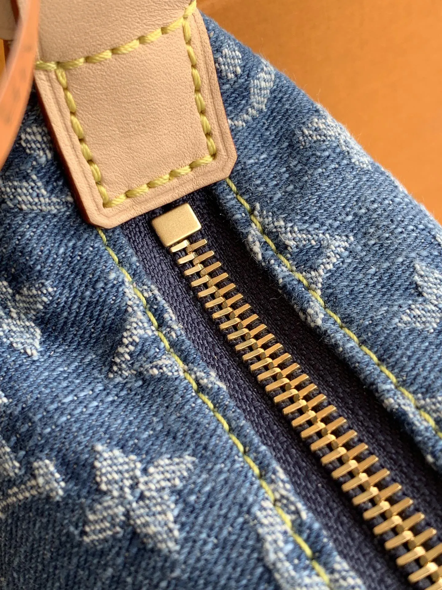 牛仔 牛仔布 HILLS POCHETTE 手拿包 精致手拿款