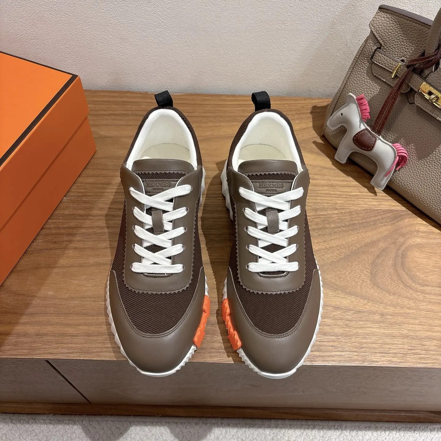 Hermès SS 运动鞋