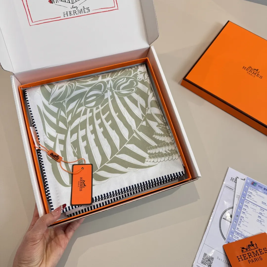 Hermès 丝巾 精致配飾