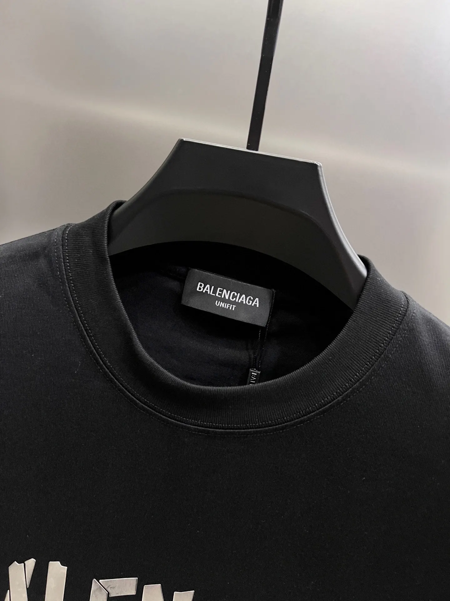Balenciaga 黑色 Logo 短袖T恤 宽松休閒(數字3) Balenciaga 黑色 Logo 短袖T恤 宽松休閒(數字3)