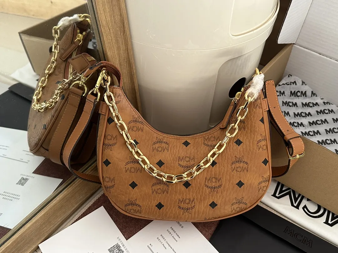 Hobo 牛皮 MCM 月牙包 Aren Visetos半月形H 腋下包 復古腋下背款