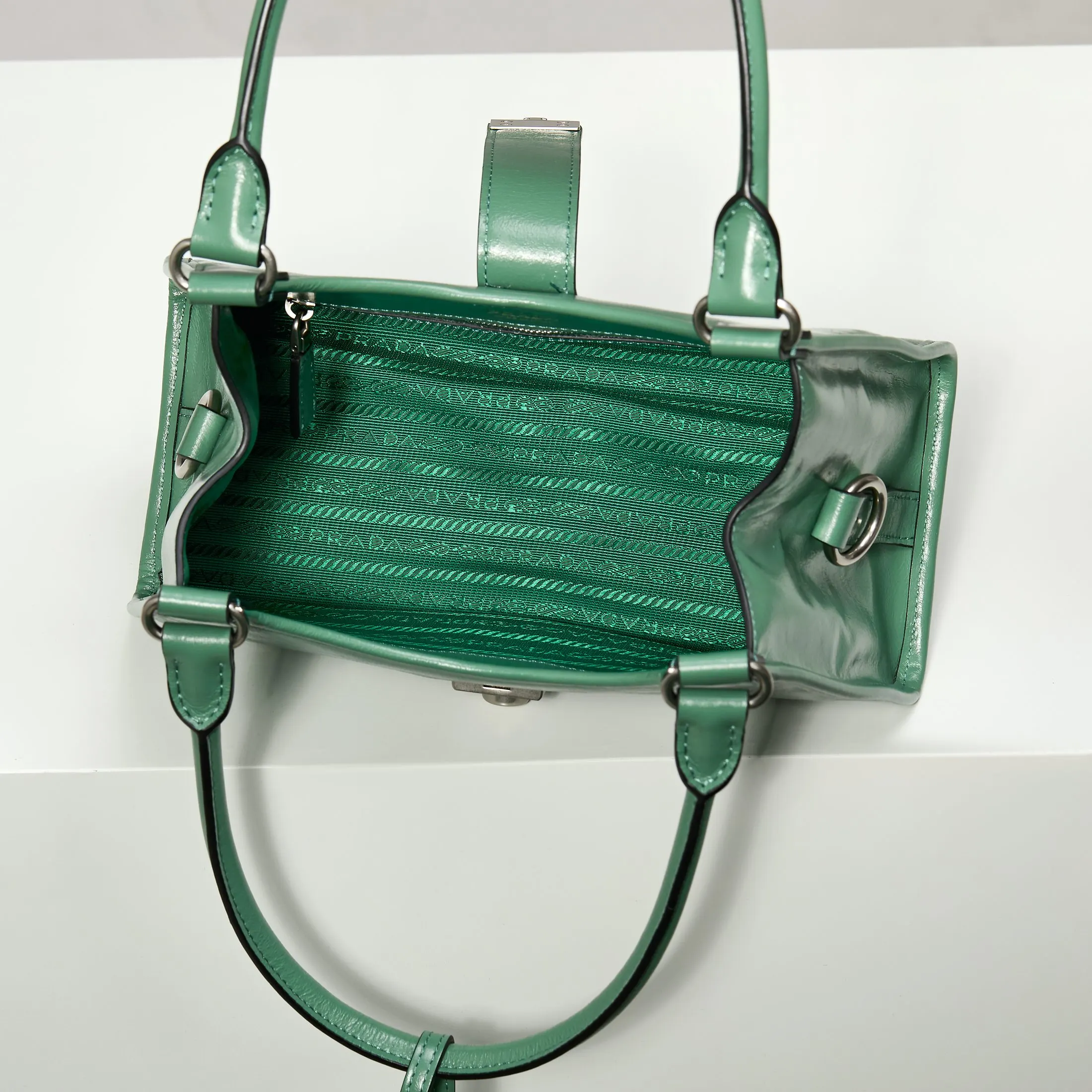 PRADA 1BG580 手提包 迷你休闲款