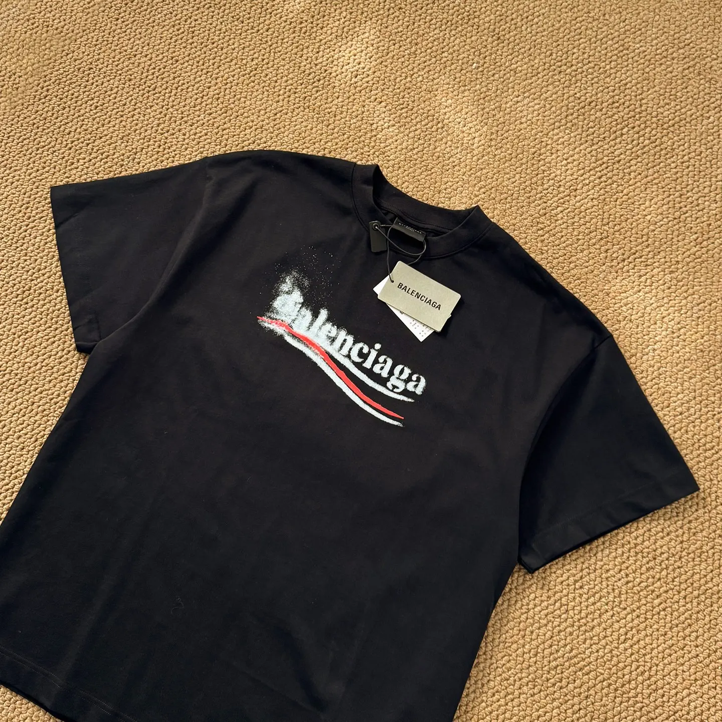 Balenciaga 黑色 短袖T恤(數字5) Balenciaga 黑色 短袖T恤(數字5)