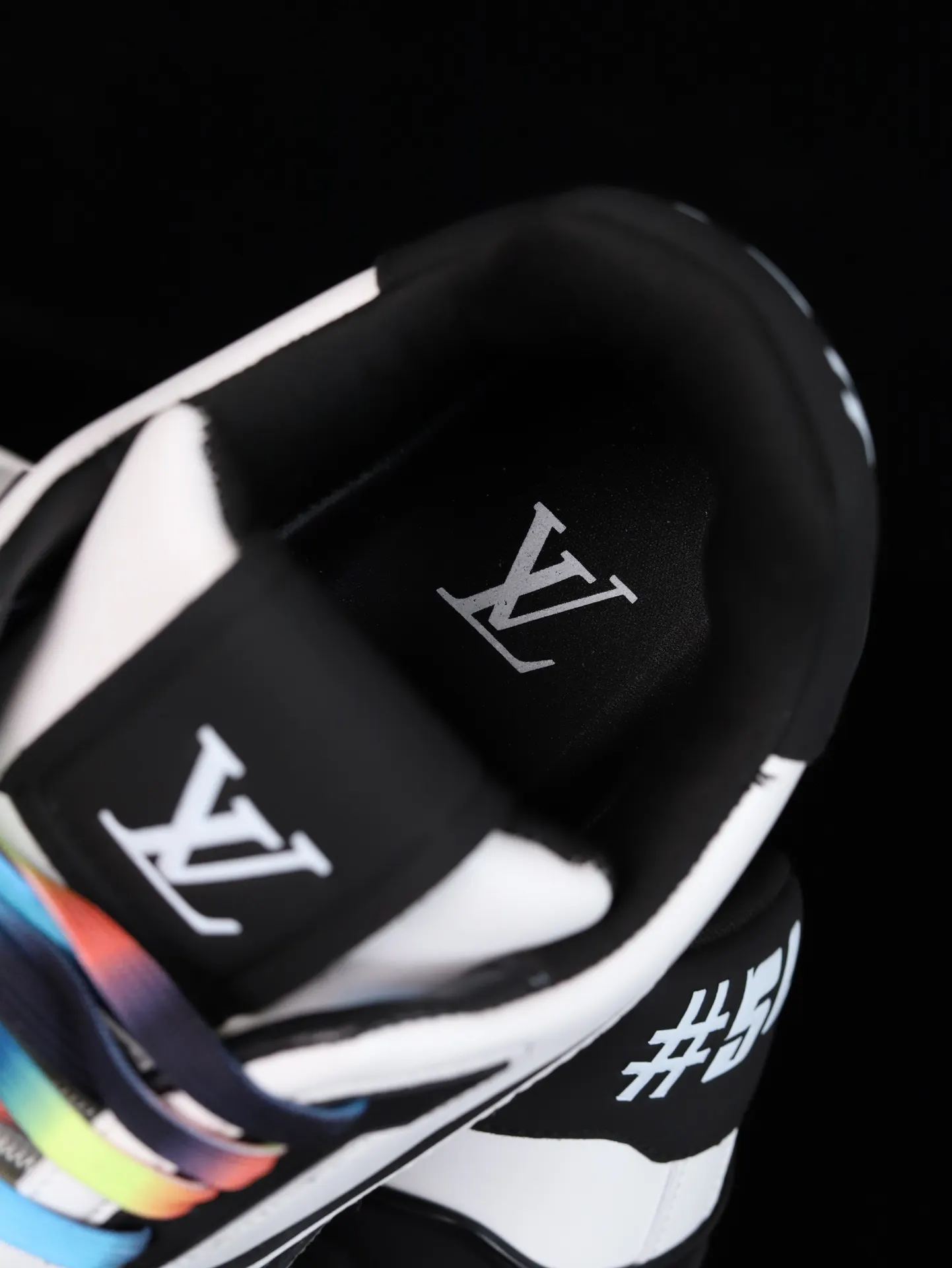 Louis Vuitton Sneakers