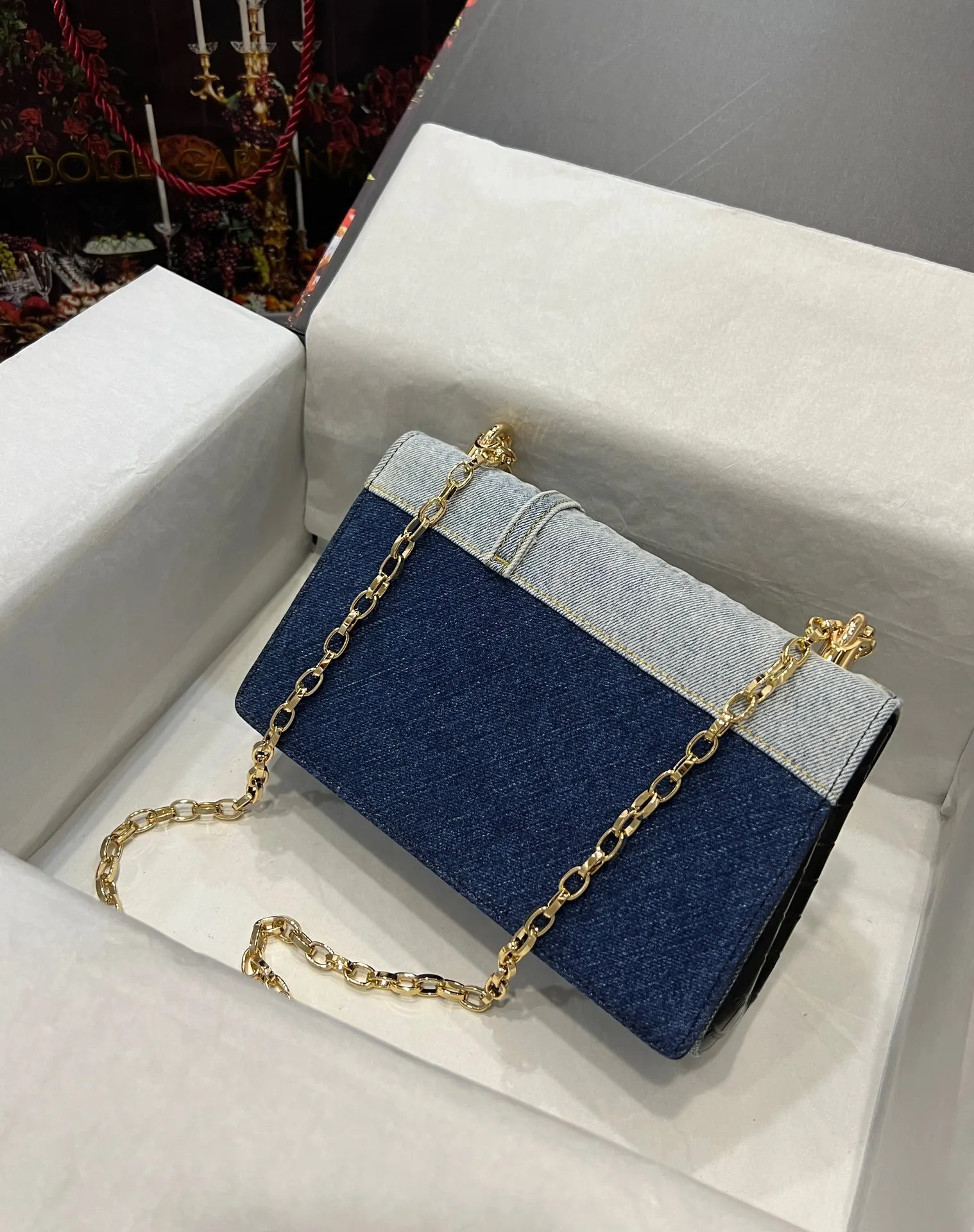 Chain Bag Leather