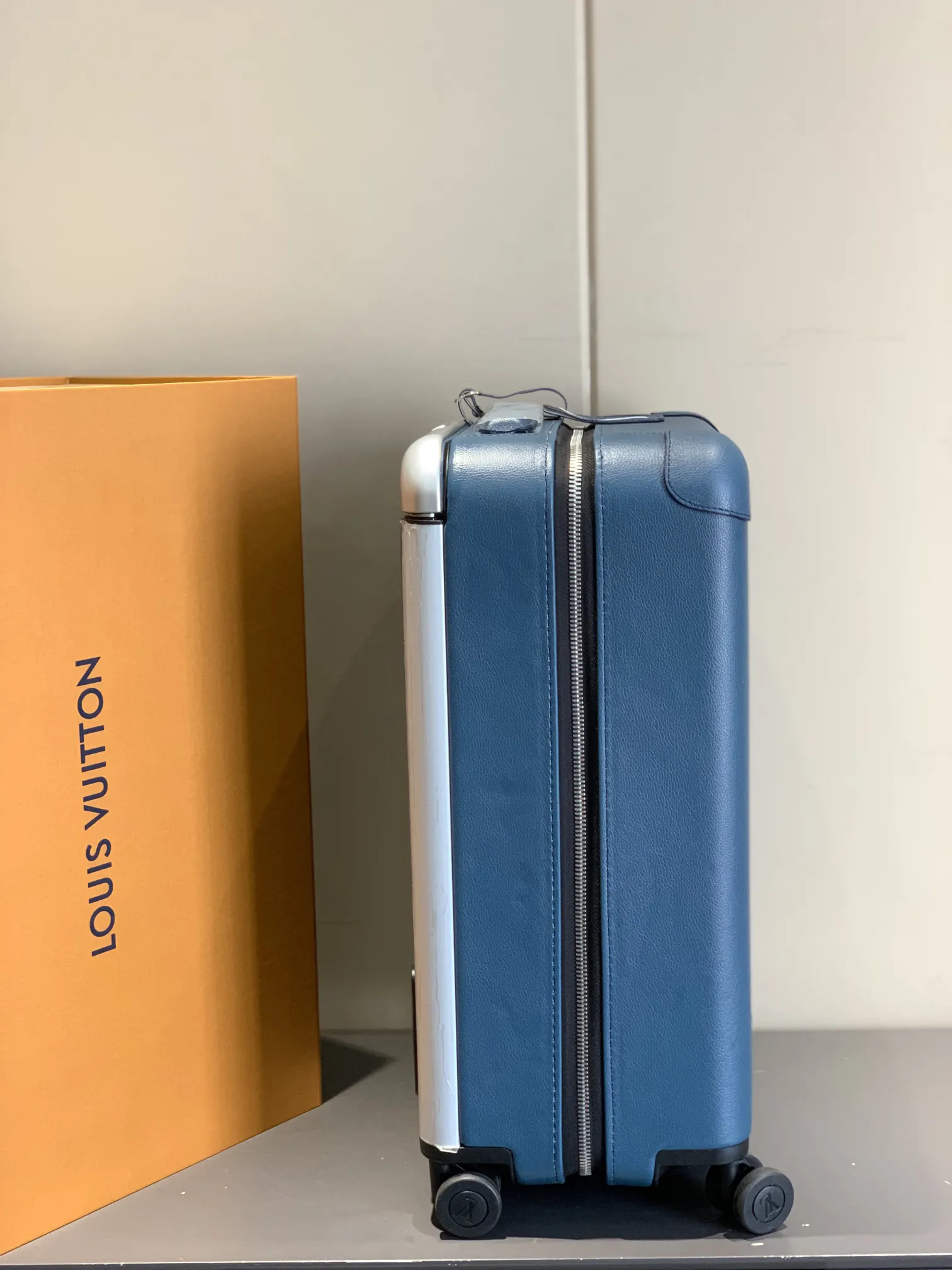 Gray Silver Suitcase Travel Lightweight
