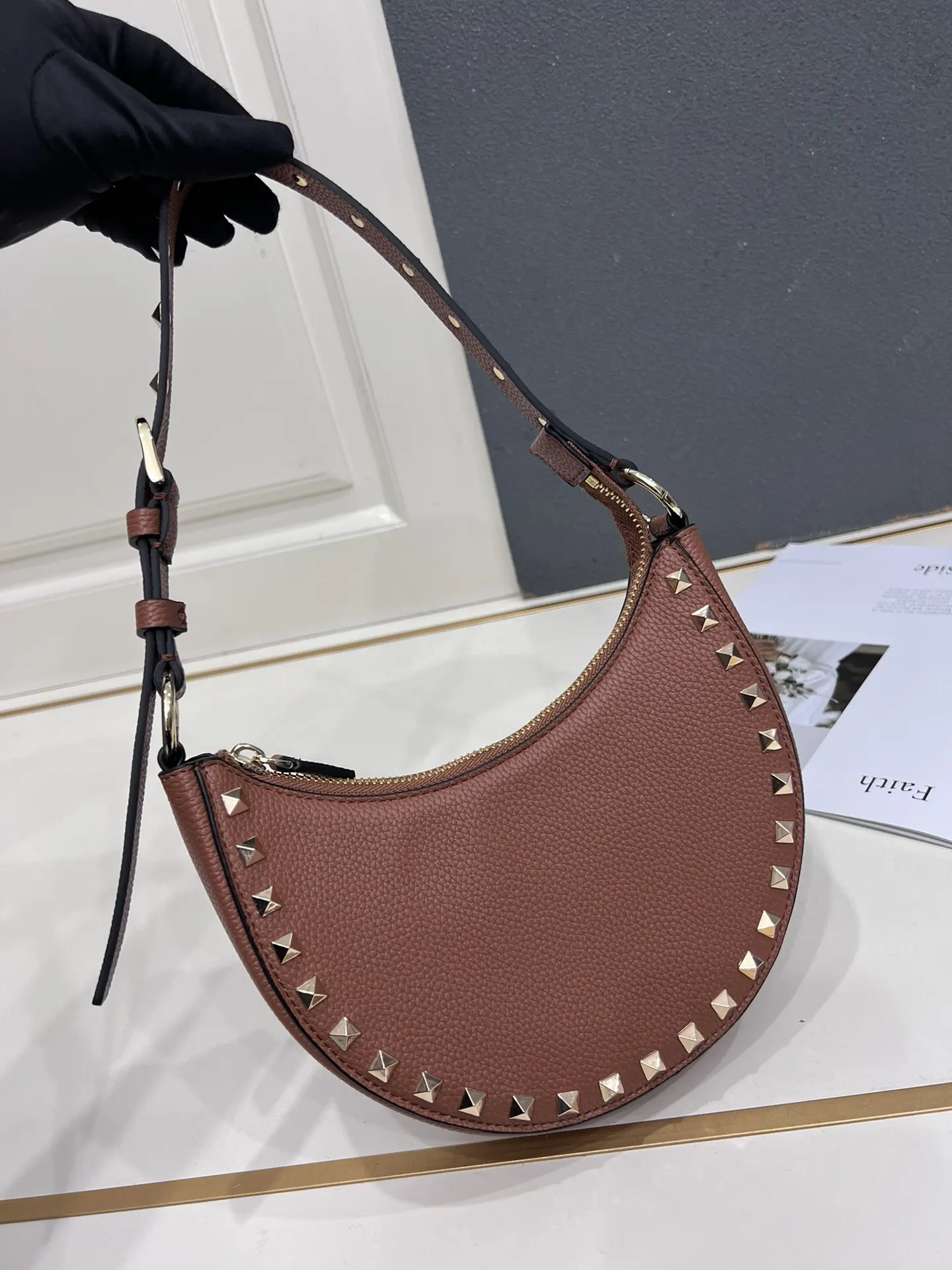 Hobo Shoulder Bag Vintage