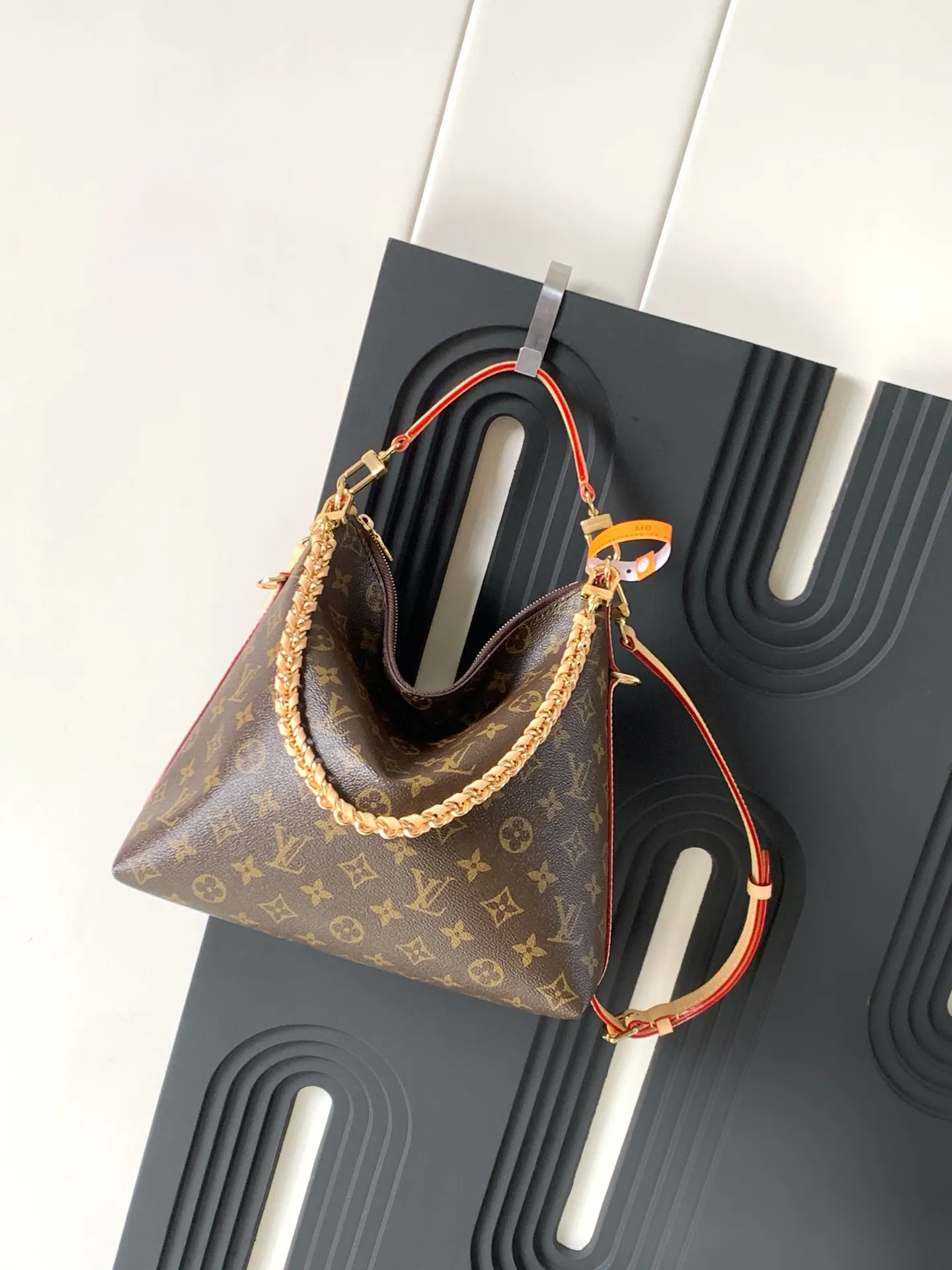 LV accessories single item Image 9