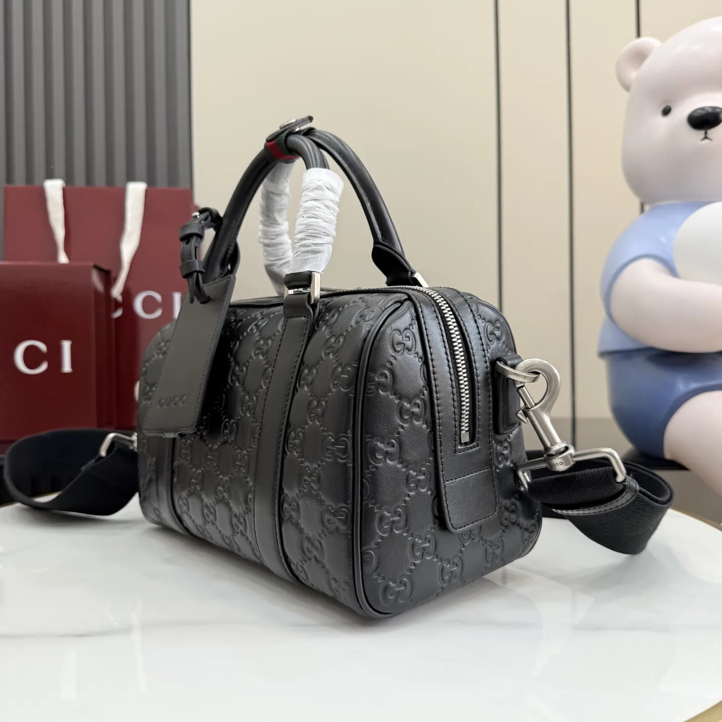 Gucci GG Emblem 黑色 皮革 旅行袋 大容量旅行款