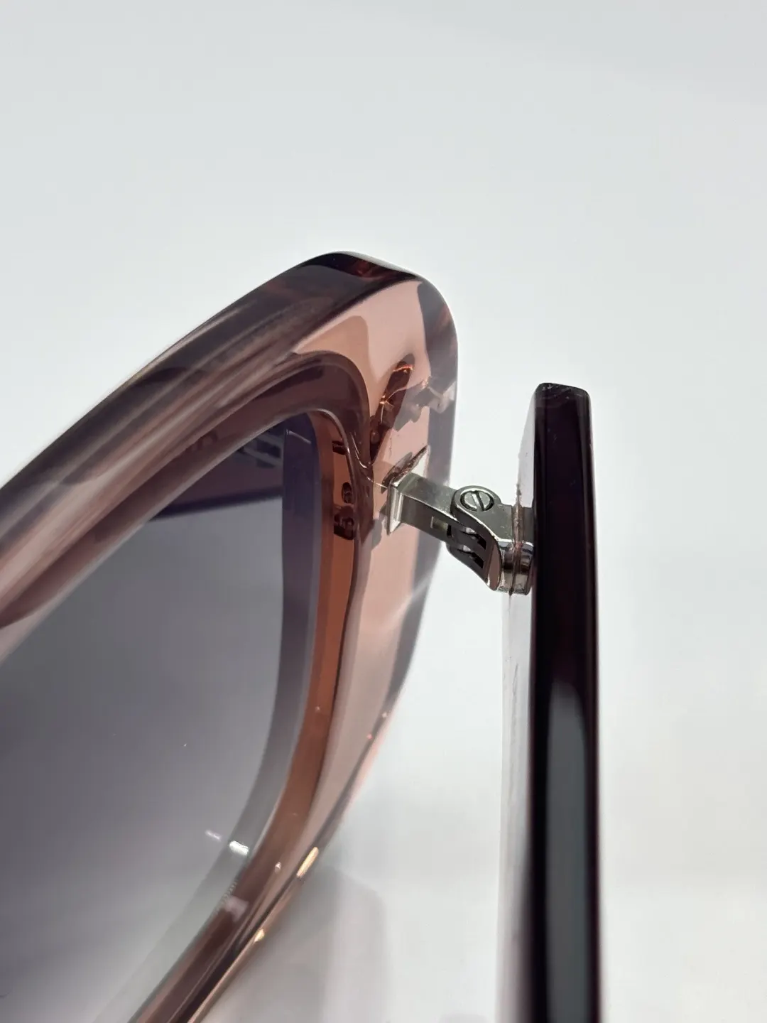 Dior 墨镜 時尚防晒款