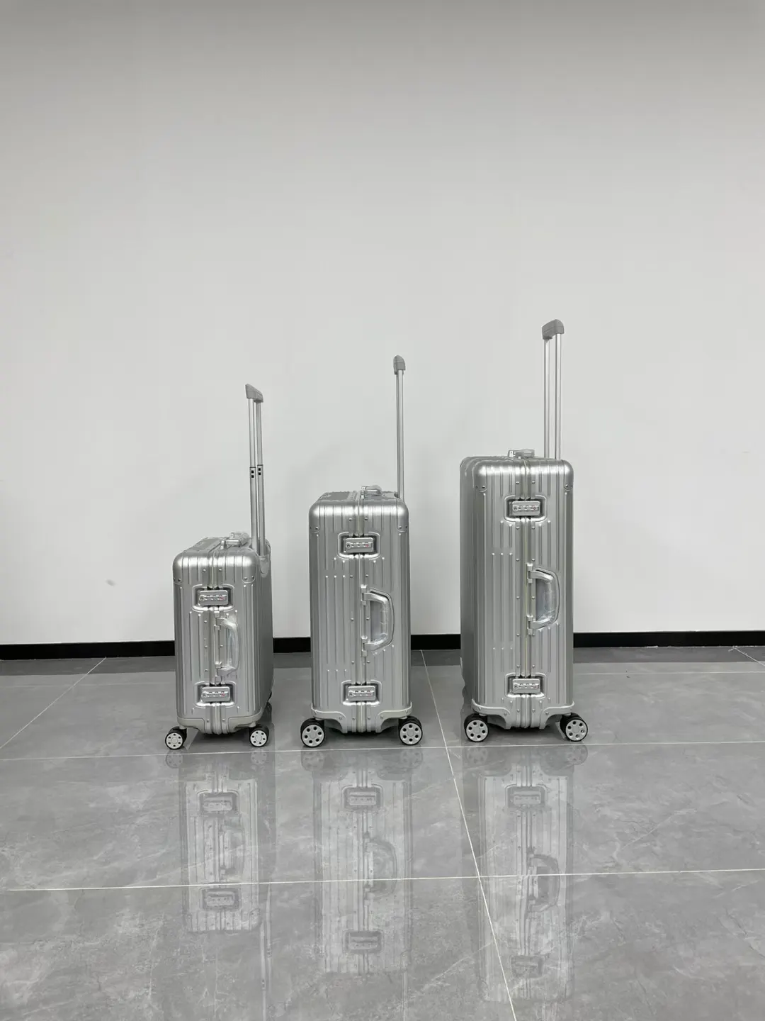 黑色 银色 Original 系列 全新 系终于来啦 行李箱 旅行拉杆款 轻便出行款