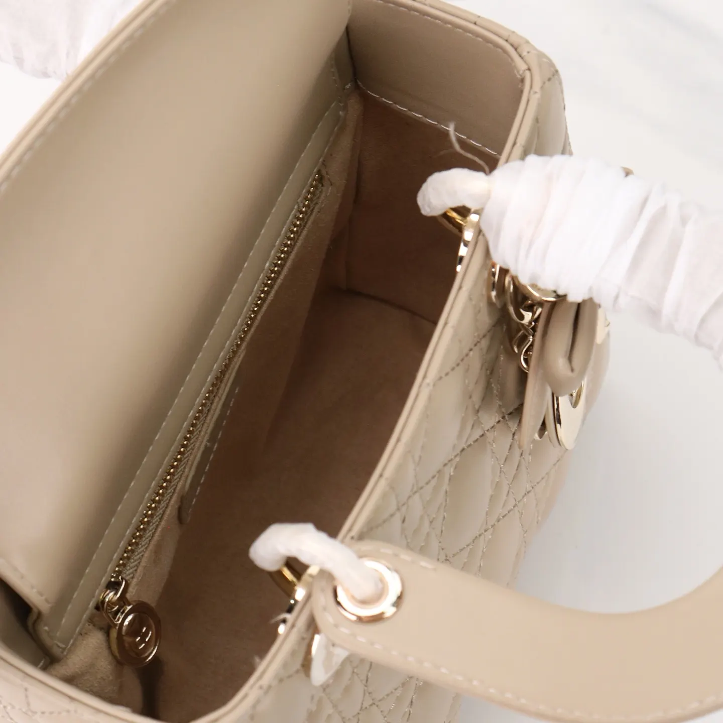 Dior Lady Dior Lady Handbag Top Handle Bag Image 2 Dior Lady Dior Lady Handbag Top Handle Bag Image 2