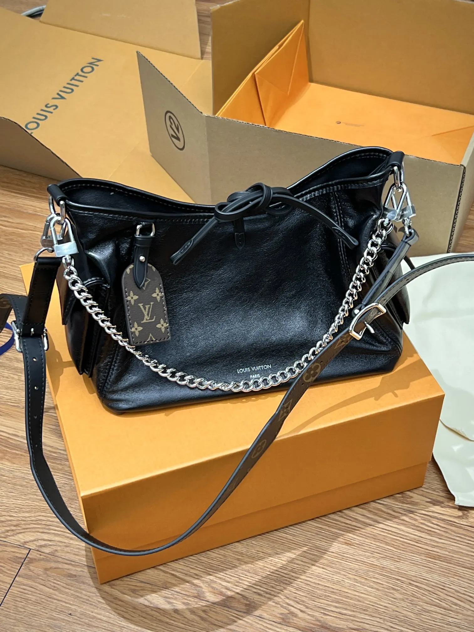 CarryAll 羊皮 雙肩包 实用雙肩款