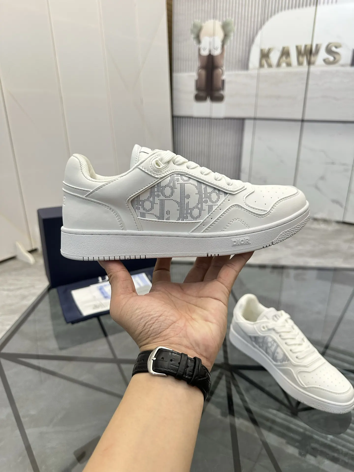 Dior Cowhide Shoes Comfortable And Sneakers
