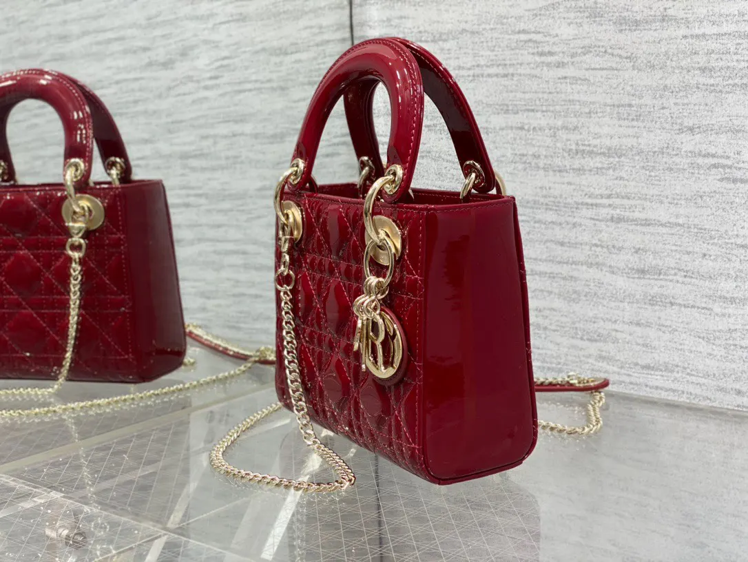 Dior Lady Dior Lady 酒红色藤格纹手提斜挎包 珠光