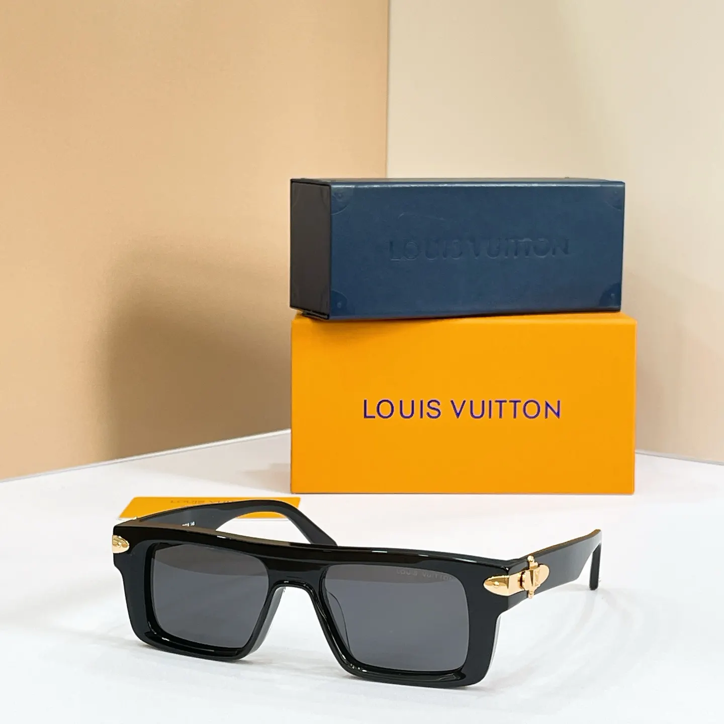 LV 墨镜 时尚防晒款 款14