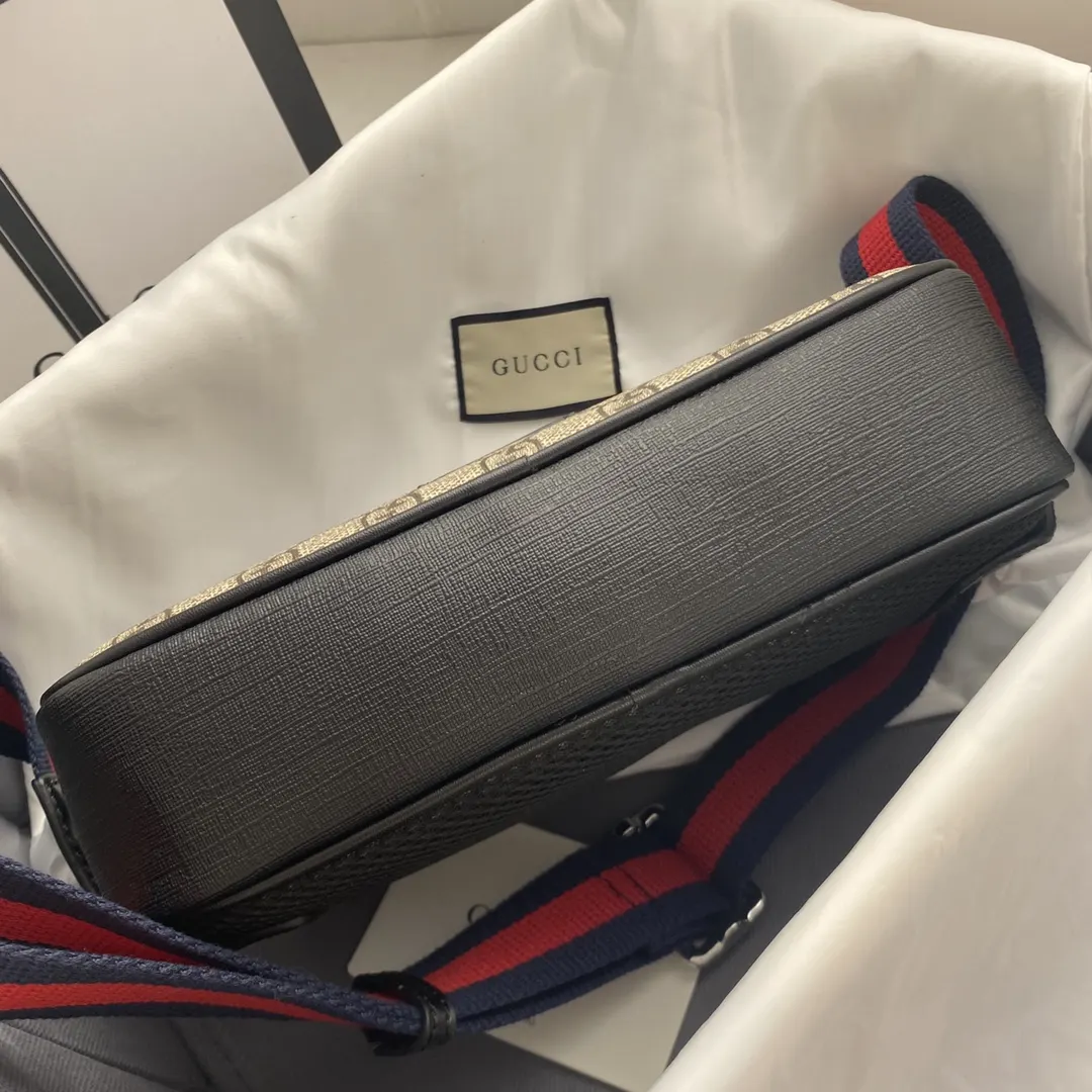 Gucci Belt Bag Casual Leather