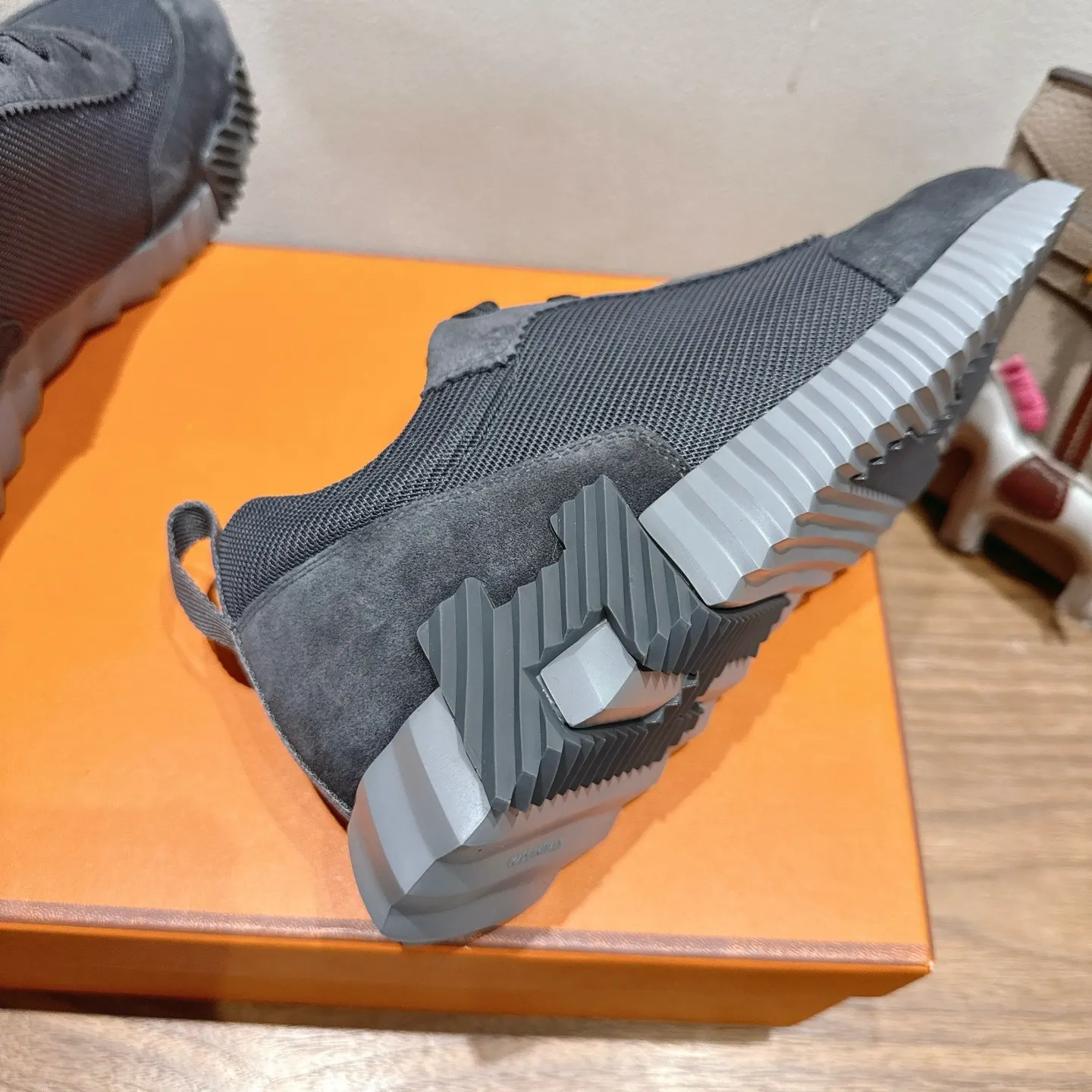 Hermès SS Sneakers