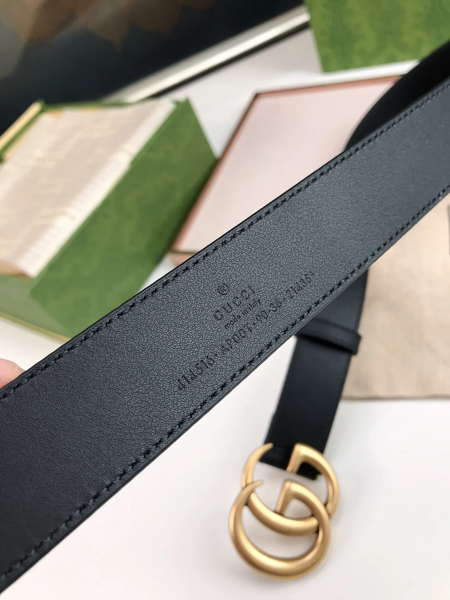 Gucci Marmont 双G扣牛皮双面腰带