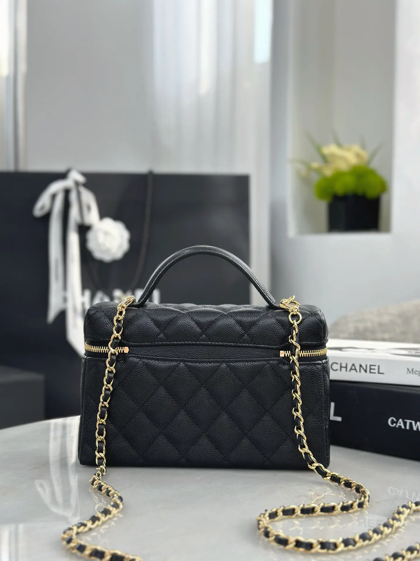 Chanel 19 小号 黑色 皮革 链条包
