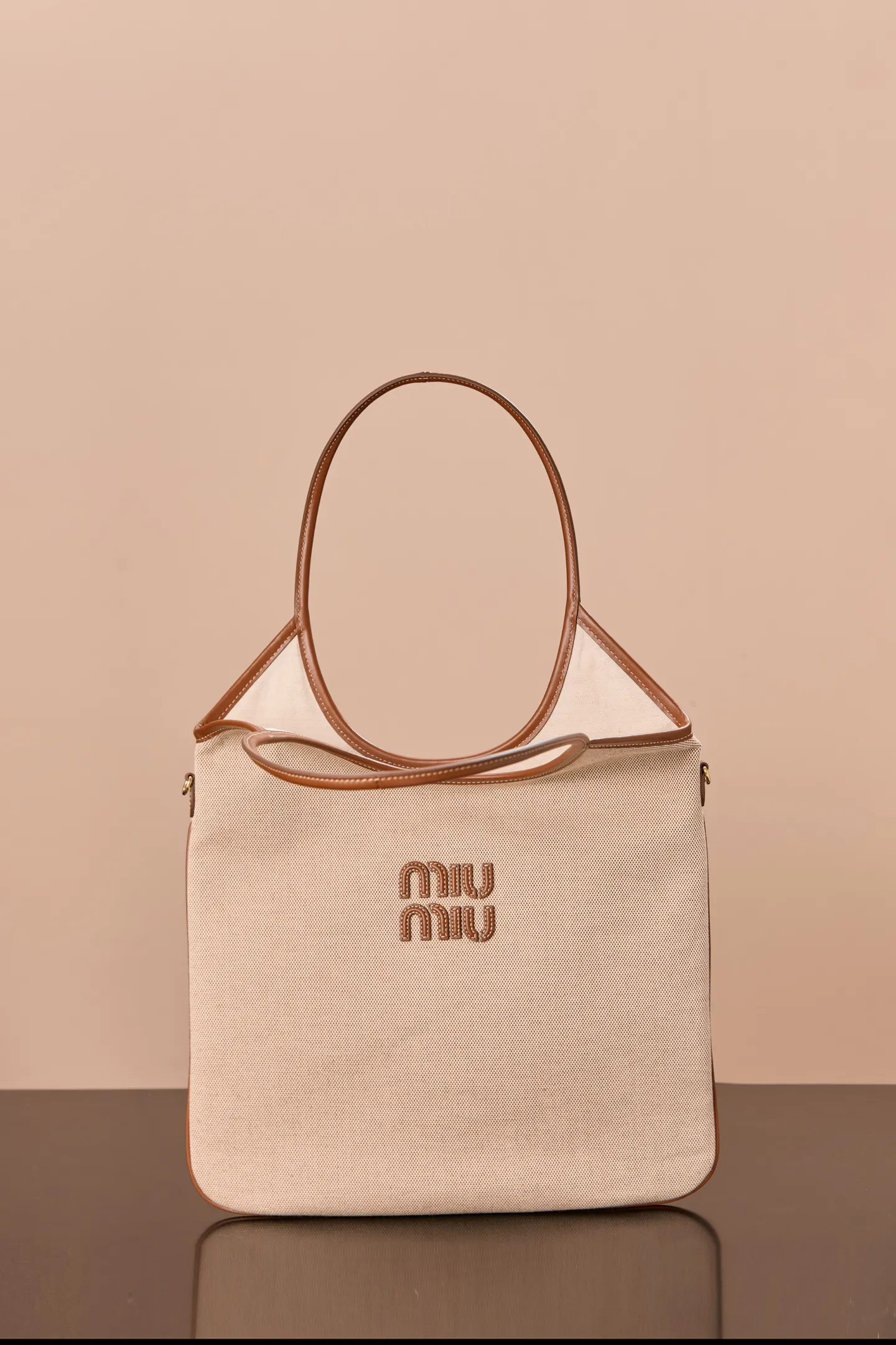 Miu 帆布 托特包 大容量托特款