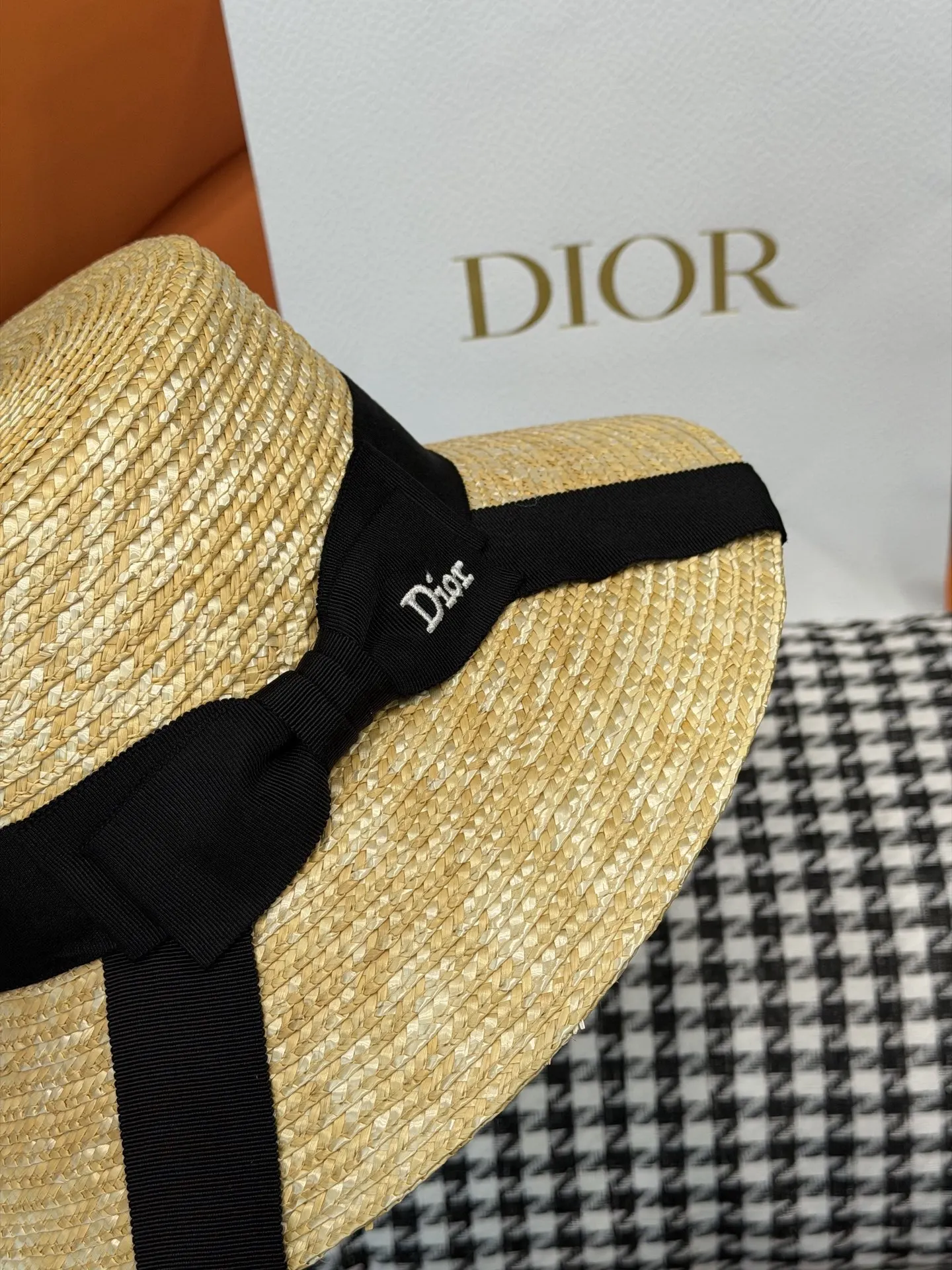 Dior 草编渔夫帽 黑色饰带 帽子