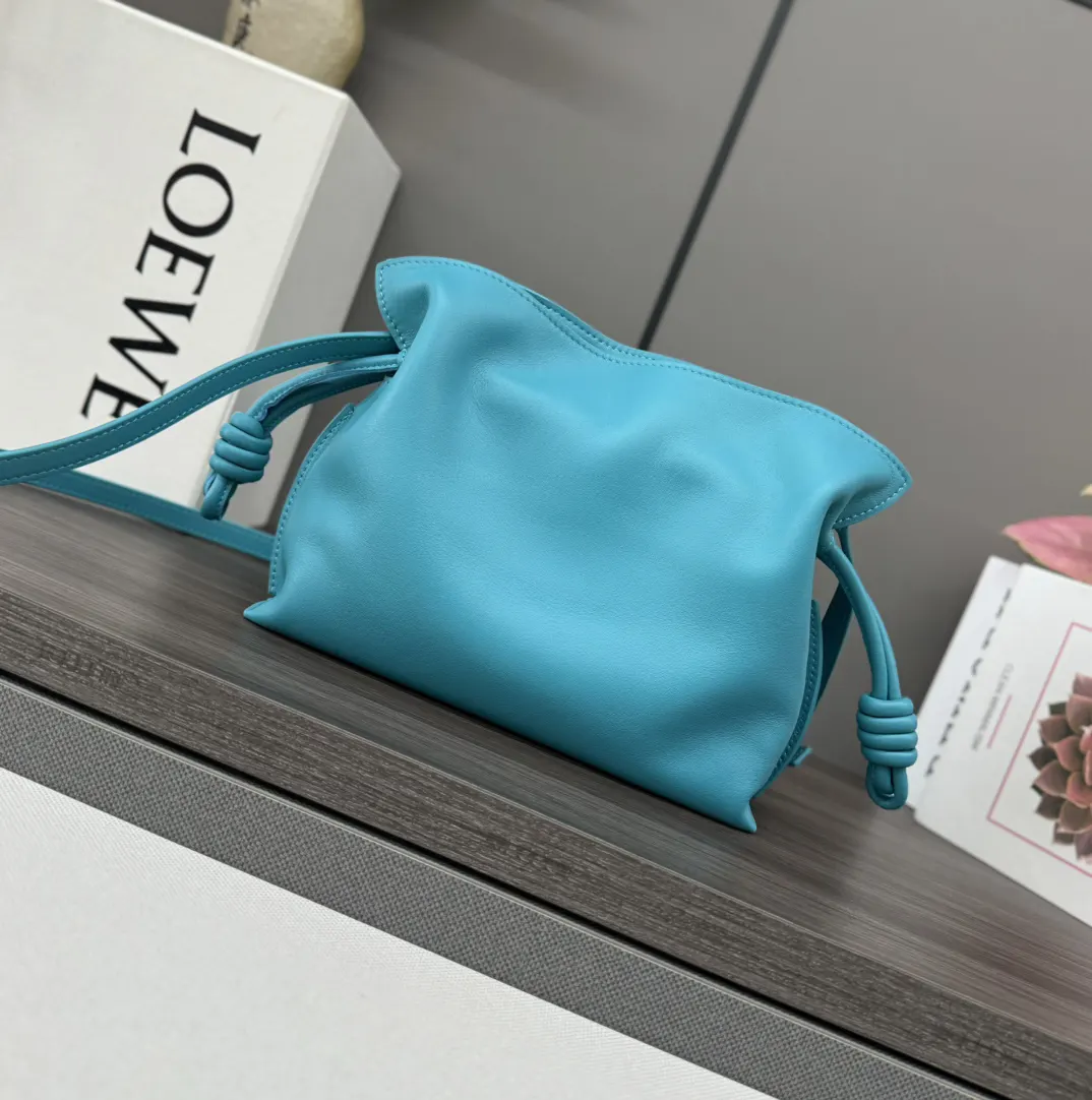 金色 小牛皮 免 少 L⊚℮w℮ 纳帕牛皮革Fl 手拿包 精致手拿款