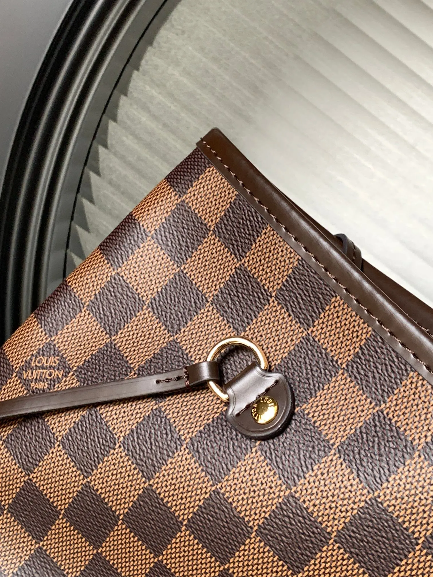 LV Neverfull 帆布 手拿包 精致手拿款