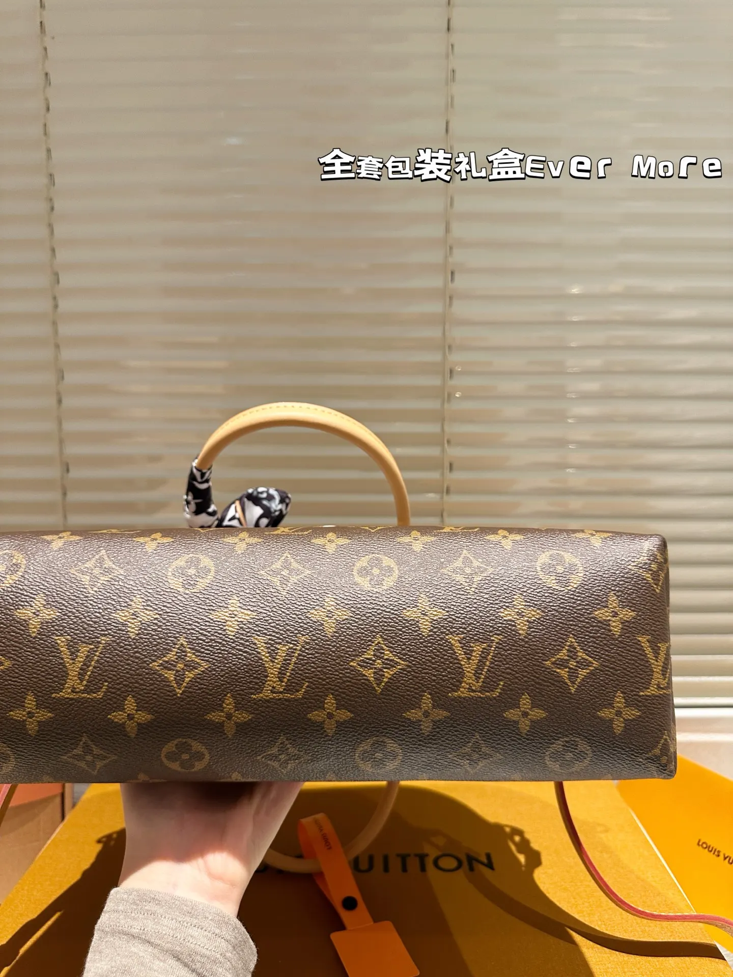 LV Alma 老花 金色 牛皮 鏈條包 精致鏈條款