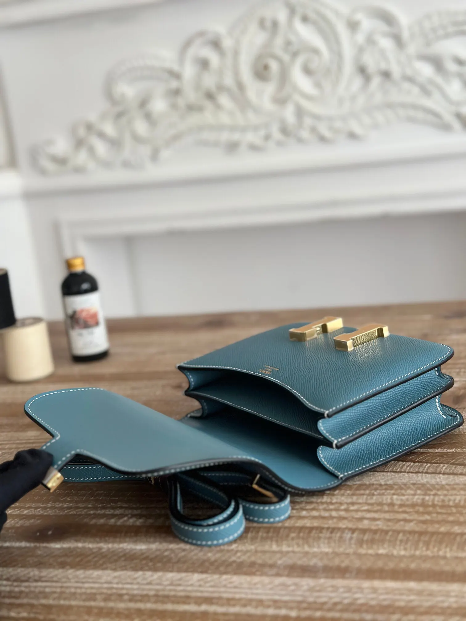 Hermès Constance 牛仔蓝 Epsom掌纹牛皮 斜挎包 19cm