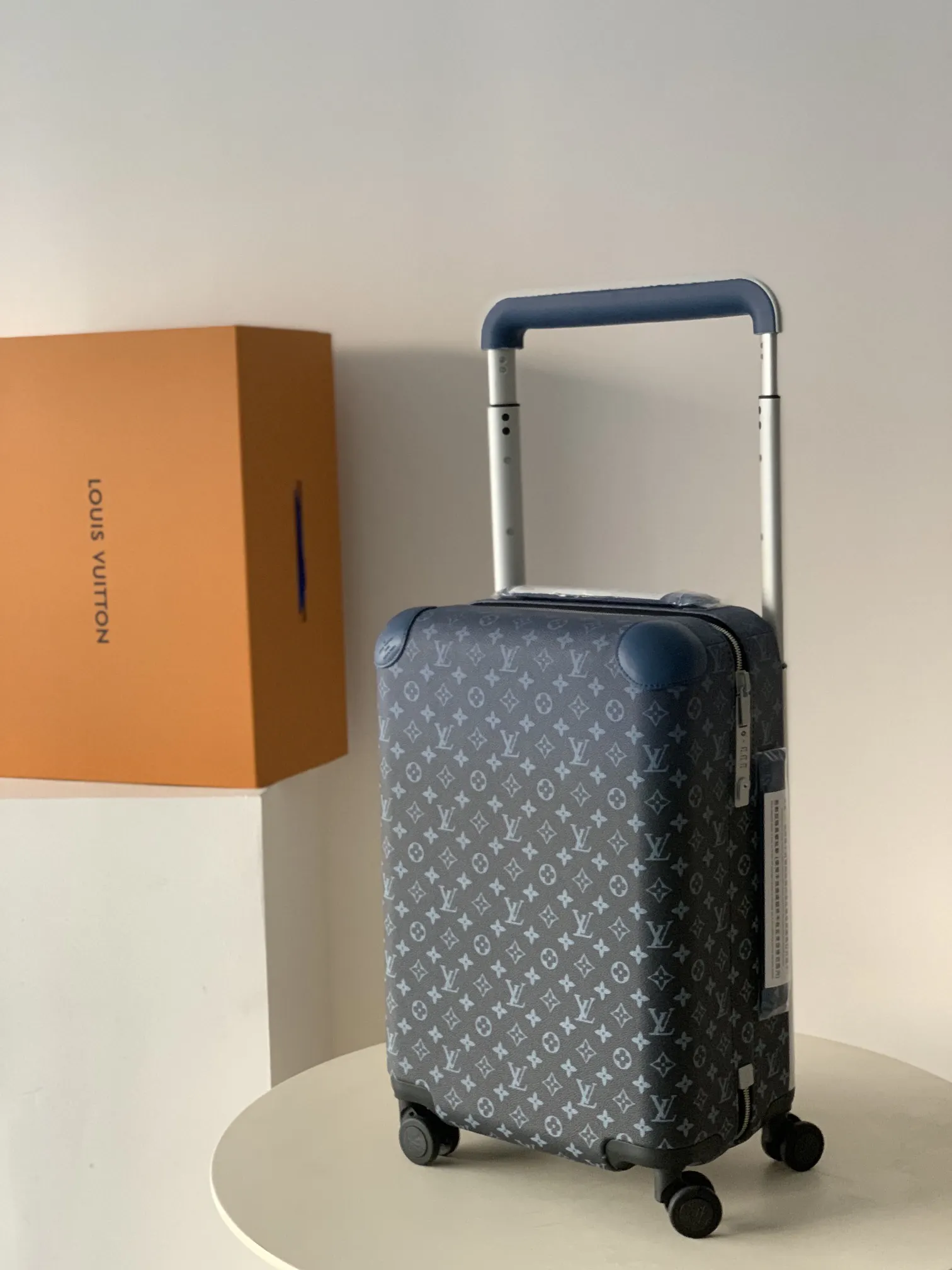 HORIZON 四轮拉杆箱 5厘米 邂逅奢华四轮拉 行李箱 旅行拉杆款 輕便出行款