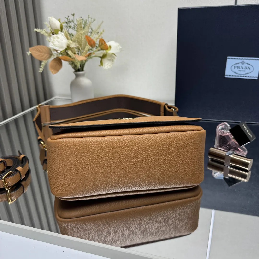 Dior Lady Dior 米白色藤格纹手提斜挎包 小号款