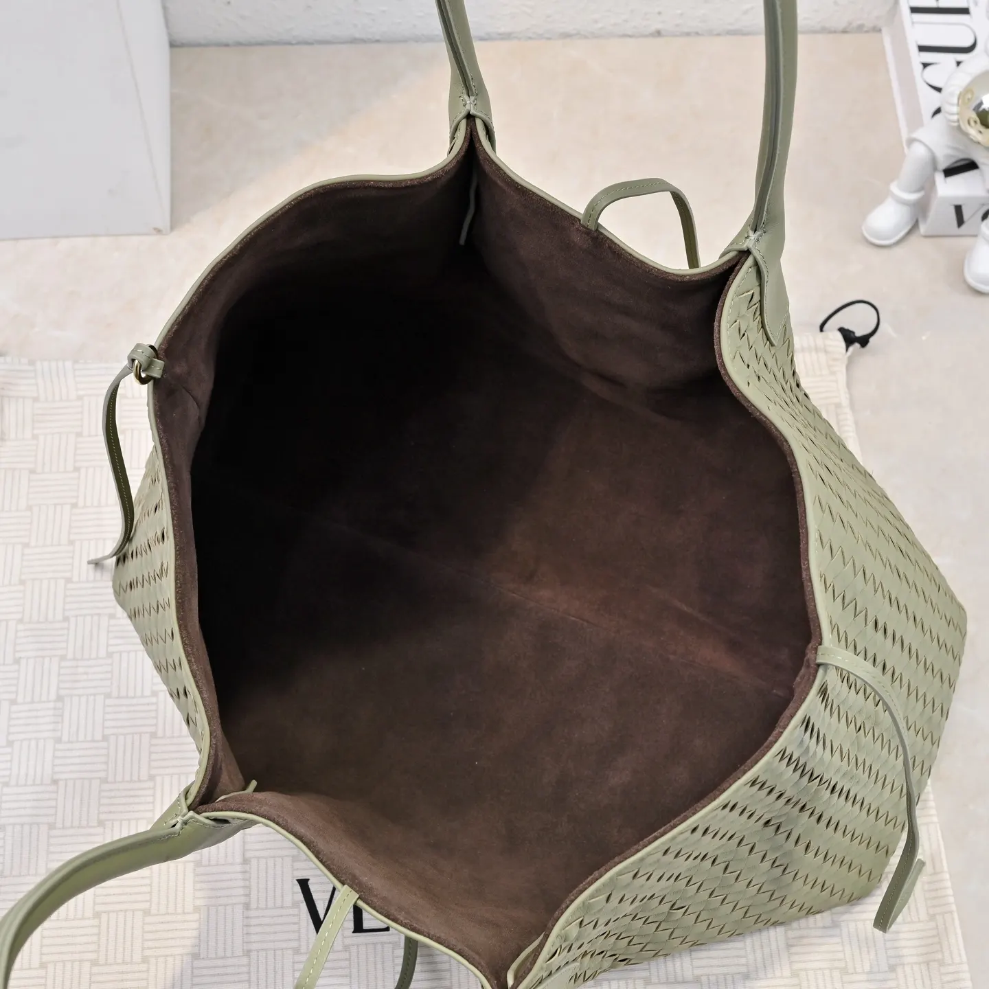Bottega Veneta 牛皮 托特包 大容量托特款
