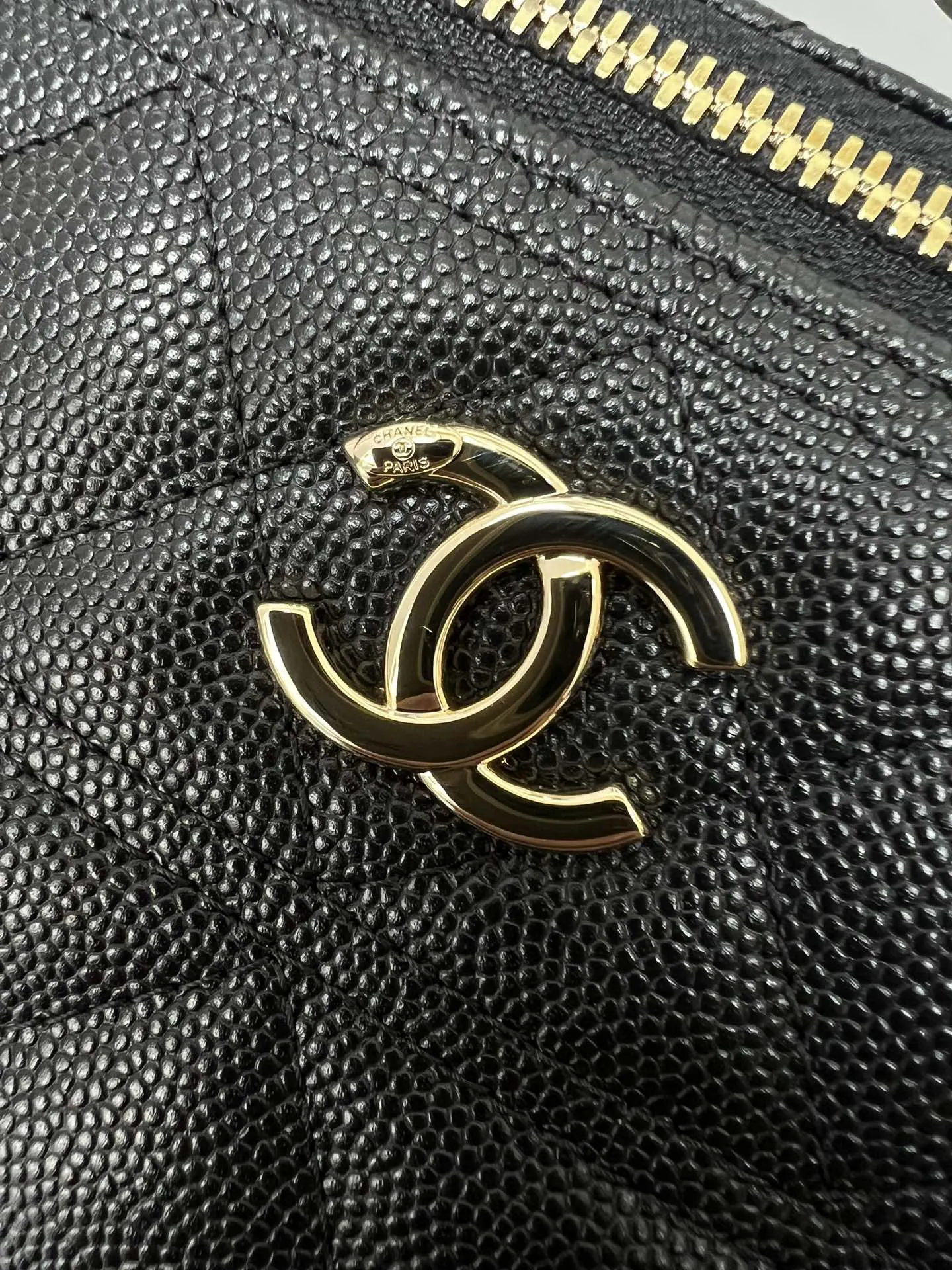 Chanel 小牛皮鏈條包 單肩斜挎