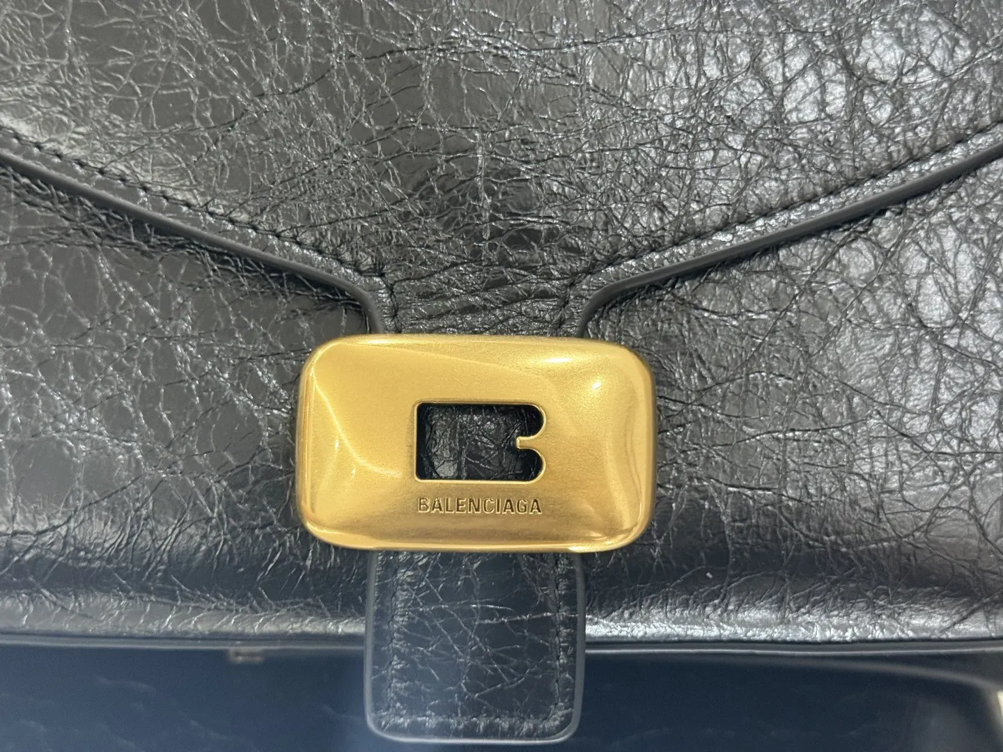 Balenciaga Clicca Hobo Bag
