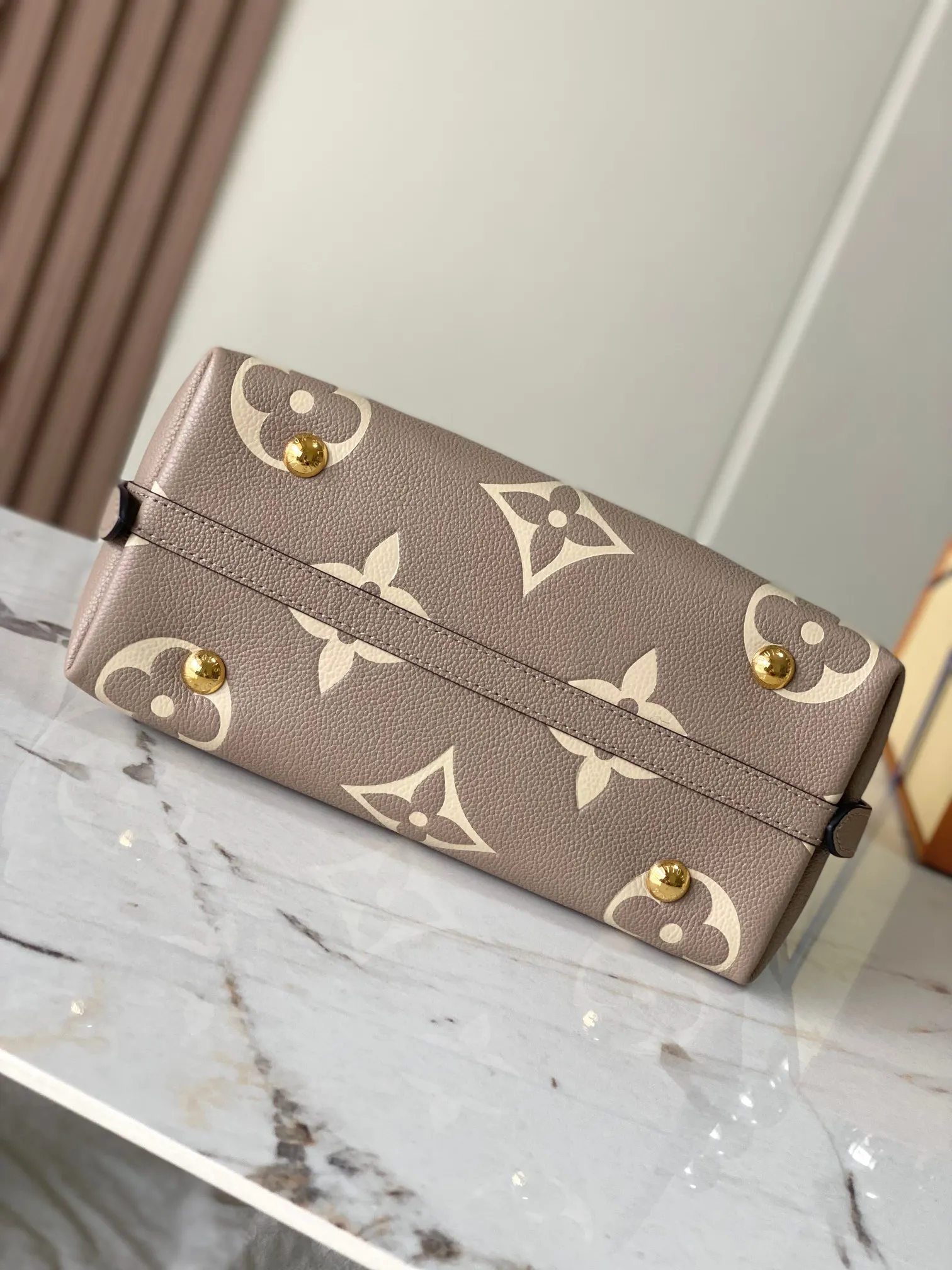 CarryAll Mo手拿包 精致手拿款