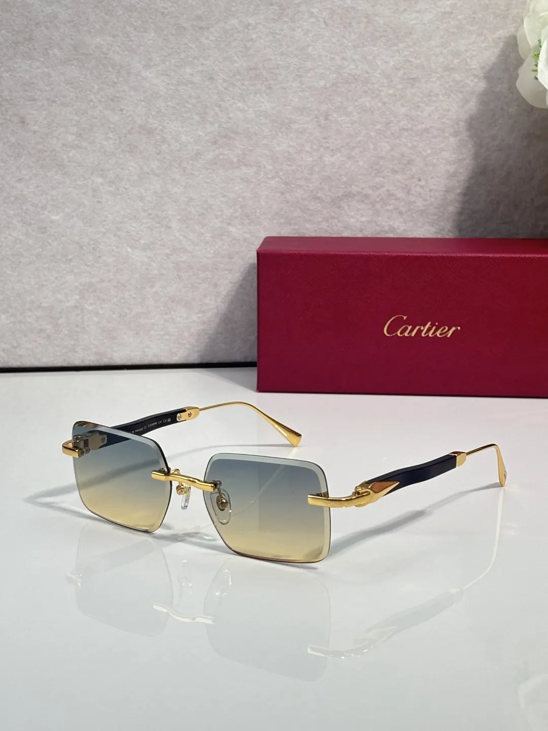 Cartier 墨镜 时尚防晒款 款25
