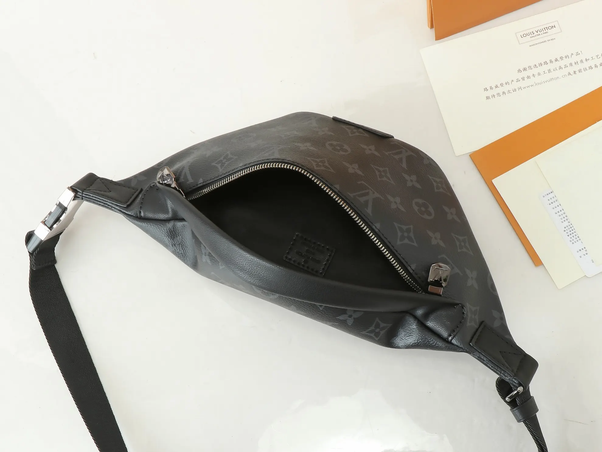Belt Bag Casual Image 9 Belt Bag Casual Image 9