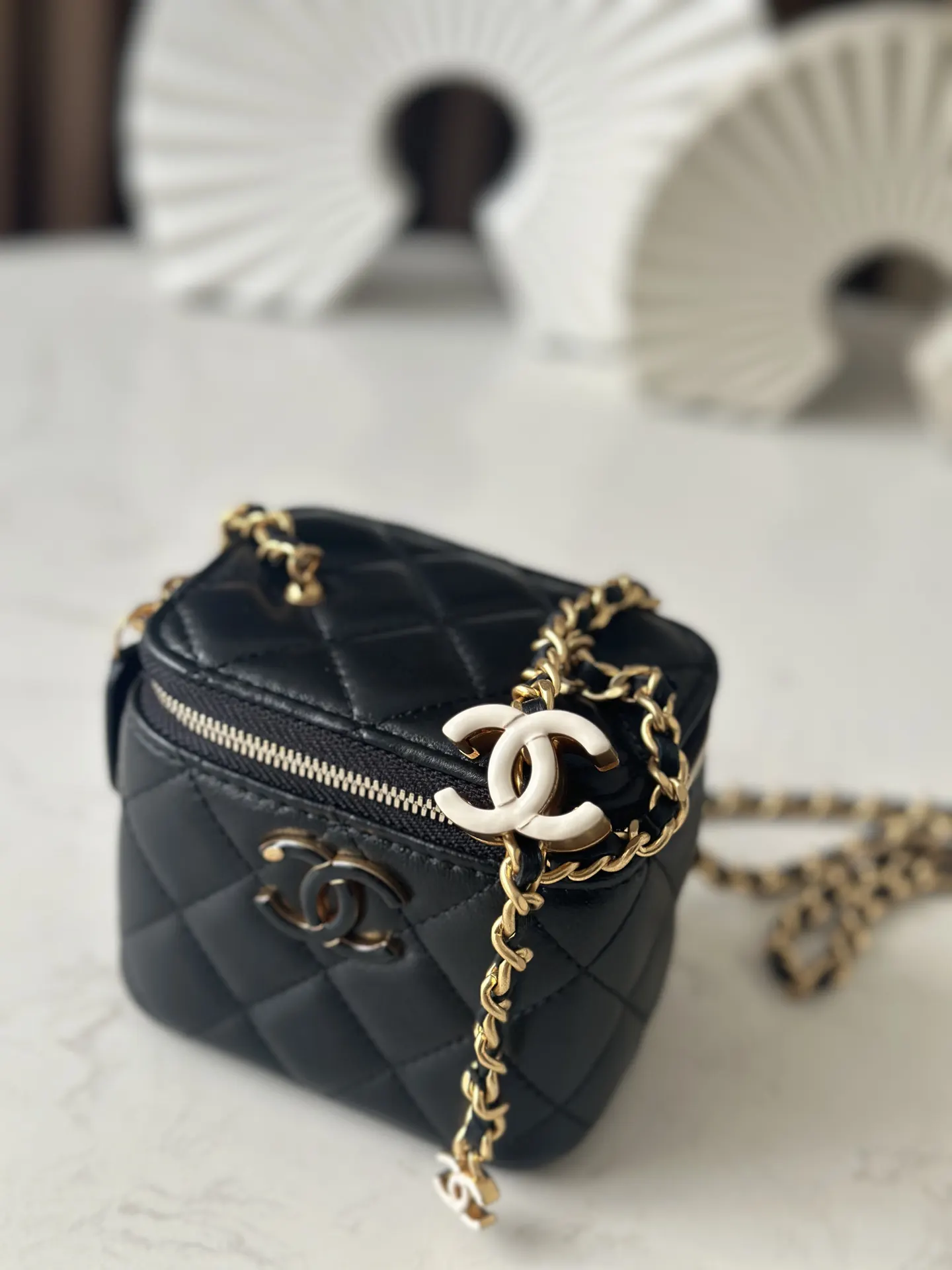 Chanel Sheepskin Chain Cosmetic Bag Shoulder and Crossbody Wear