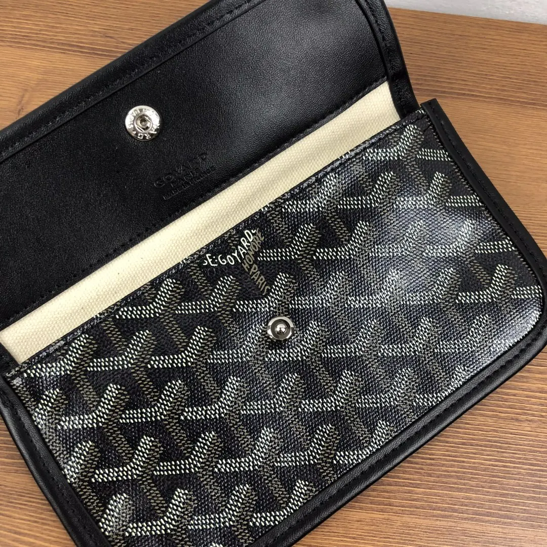 Goyard 戈雅 跨个时代都能火的經典购物袋 妈咪包 旅行袋 大容量旅行款(數字9) Goyard 戈雅 跨个时代都能火的經典购物袋 妈咪包 旅行袋 大容量旅行款(數字9)
