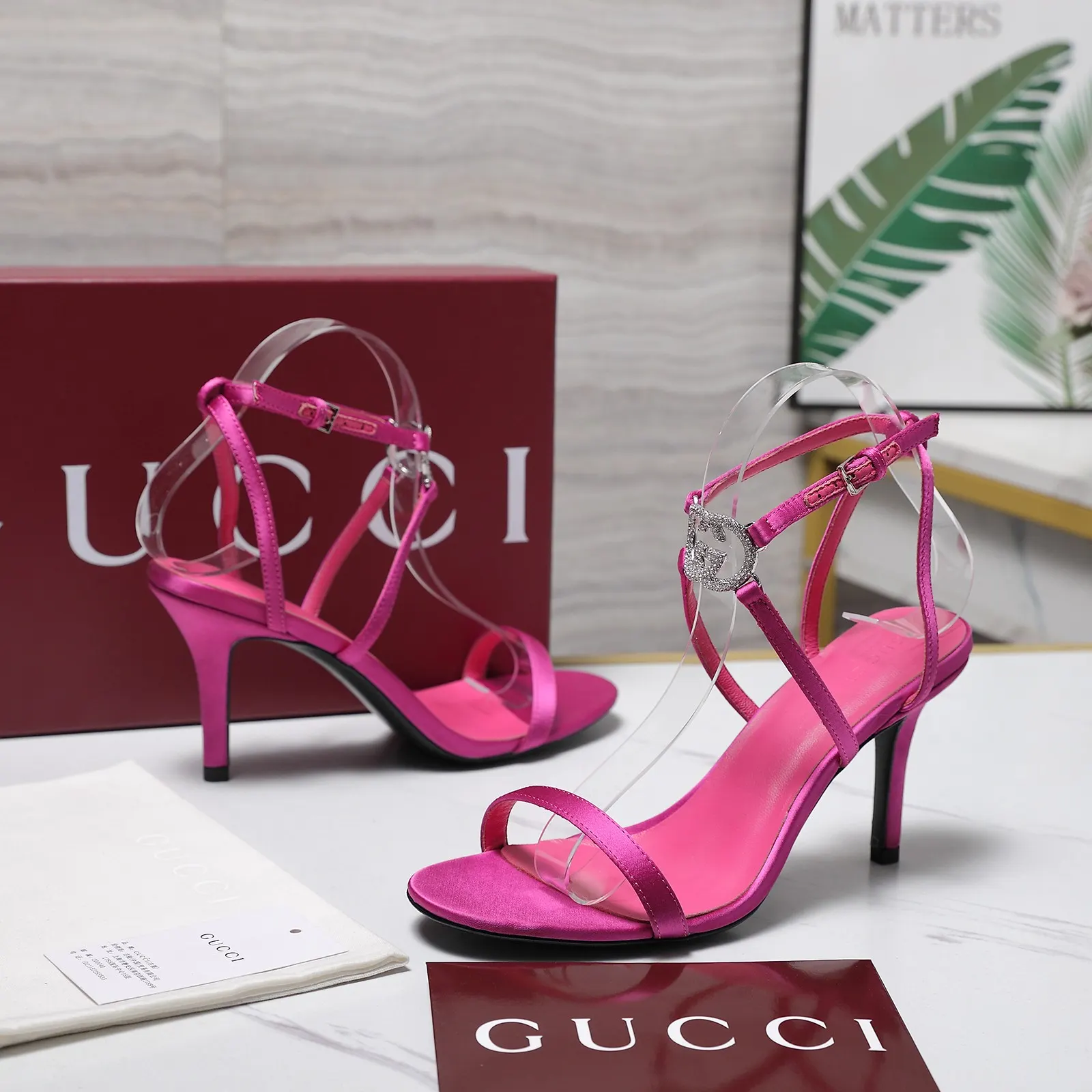 Gucci 高跟鞋