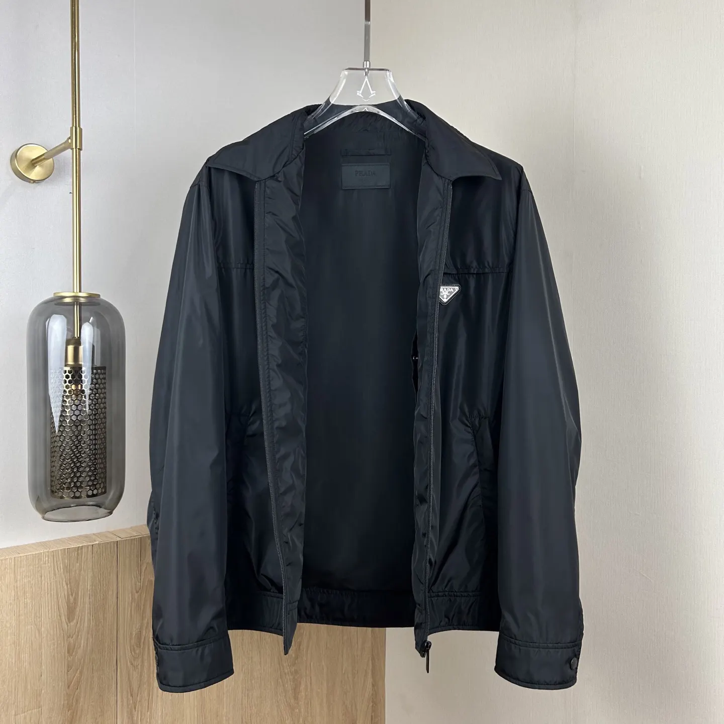 PRADA Re-Nylon尼龙 三角标 衬衫 休闲百搭款