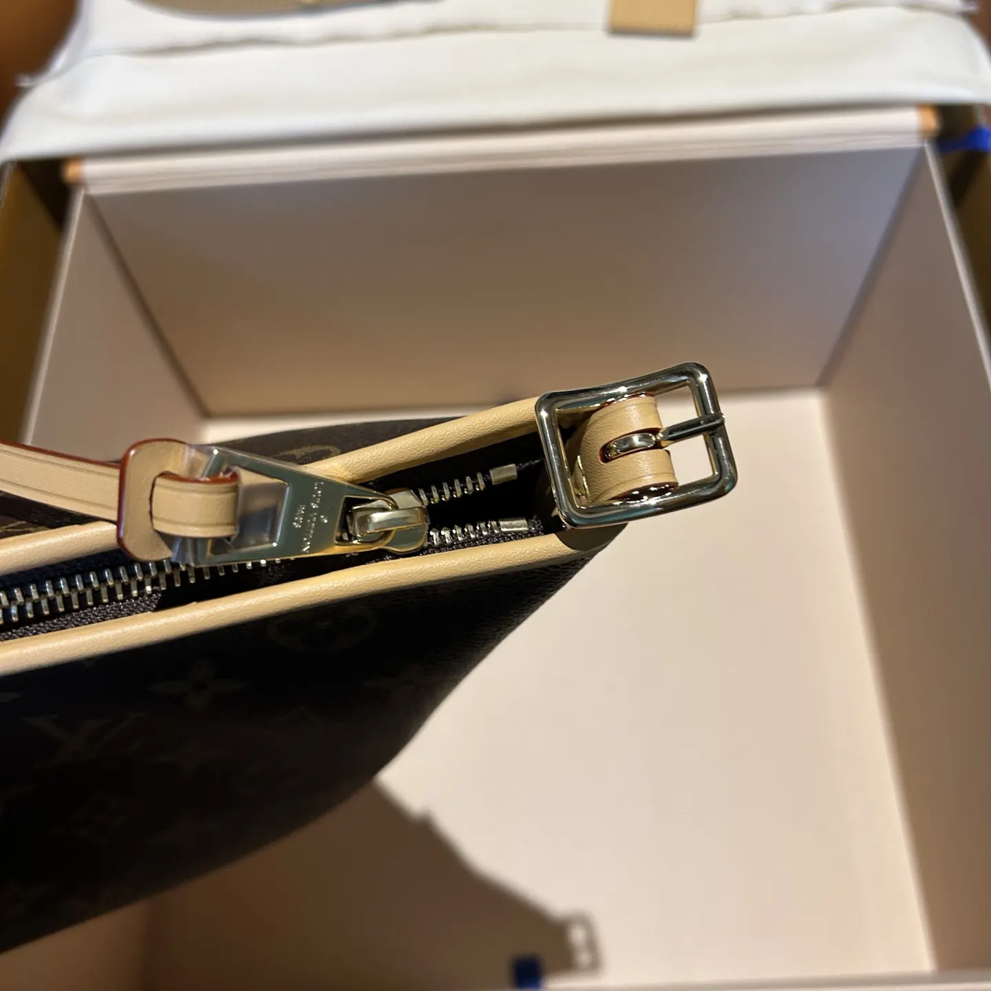 CarryAll 水桶包 休闲水桶款