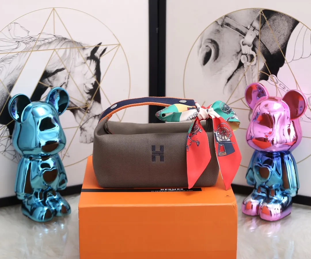 帆布 Trousse Bride Brace 官方名字 化妆包 便携收纳款