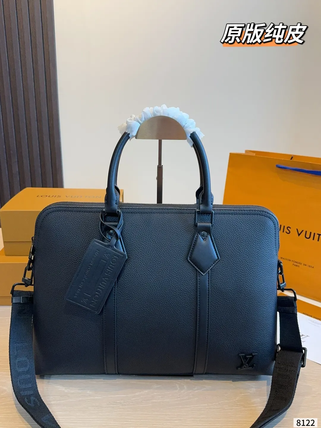 Louis Vuitton Crossbody Bag Lightweight Image 9 Louis Vuitton Crossbody Bag Lightweight Image 9