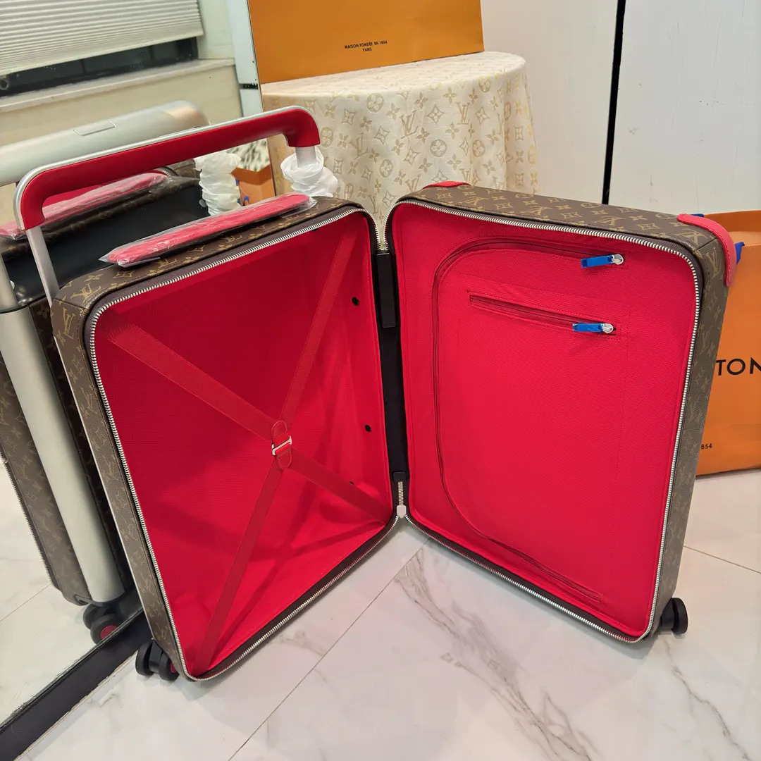 LV Horizon 棕紅配色拉桿箱 旅行出行款(數字6) LV Horizon 棕紅配色拉桿箱 旅行出行款(數字6)