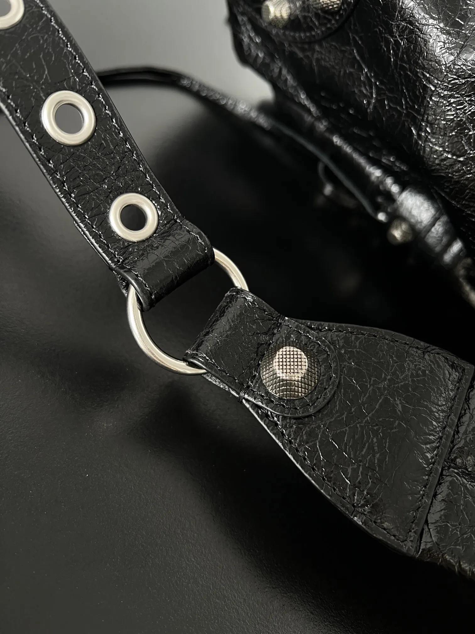 Balenciaga Le City 羊皮 手提包 經典手提款