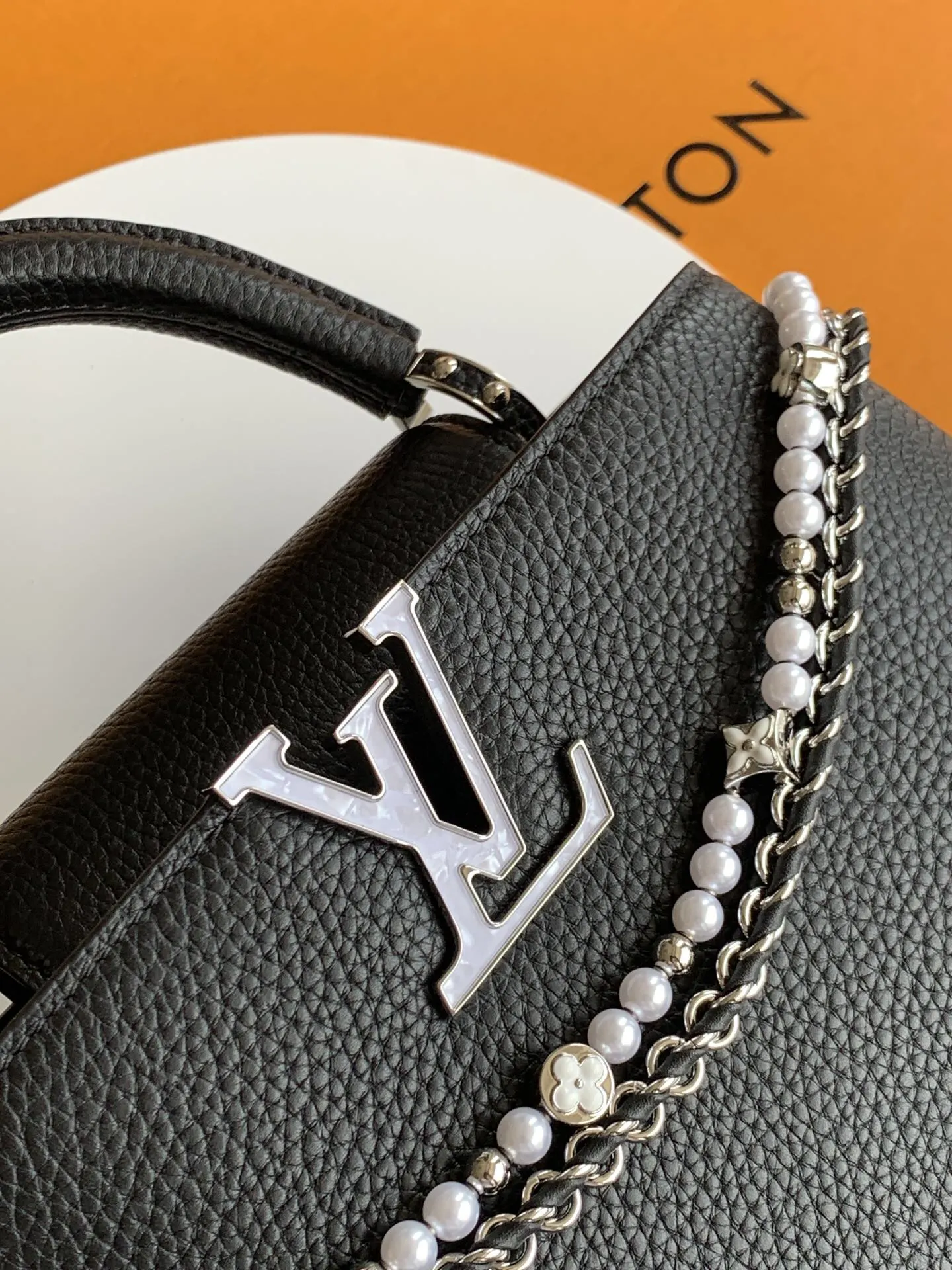 Black Chain Bag Leather Image 9 Black Chain Bag Leather Image 9