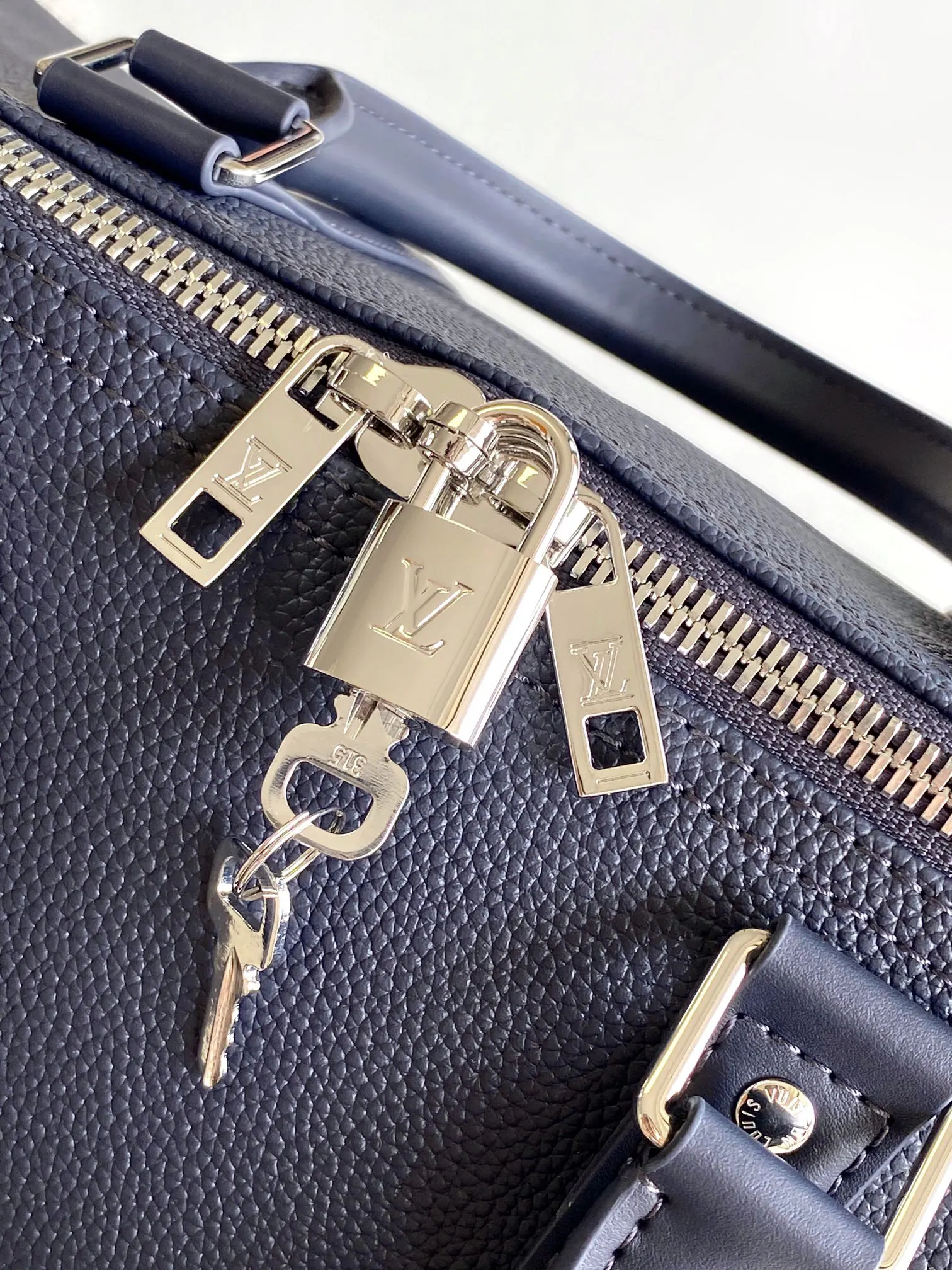 Keepall Mo旅行包 大容量旅行款